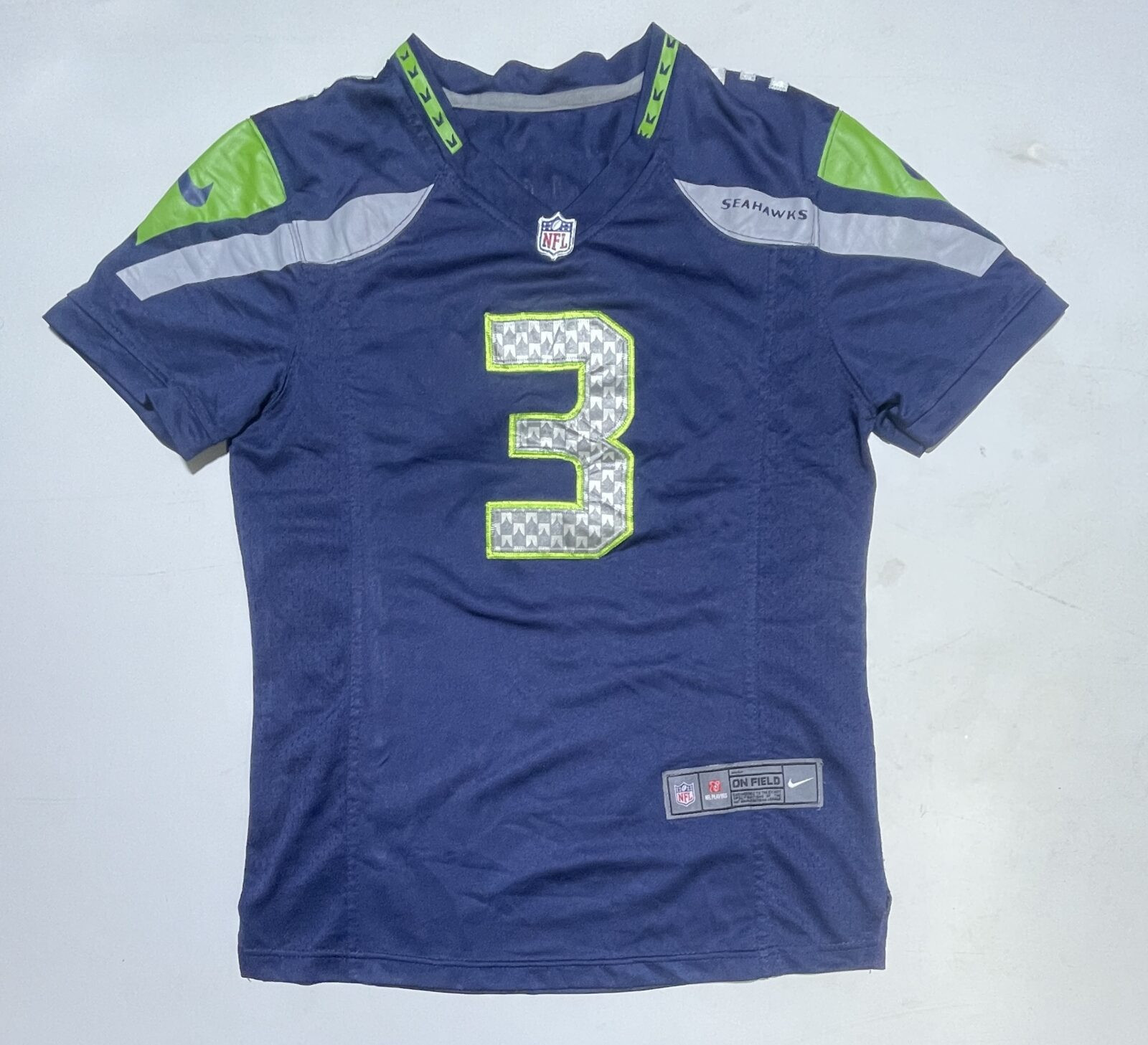 Nike NFL Russell Wilson Jersey Players Edition M