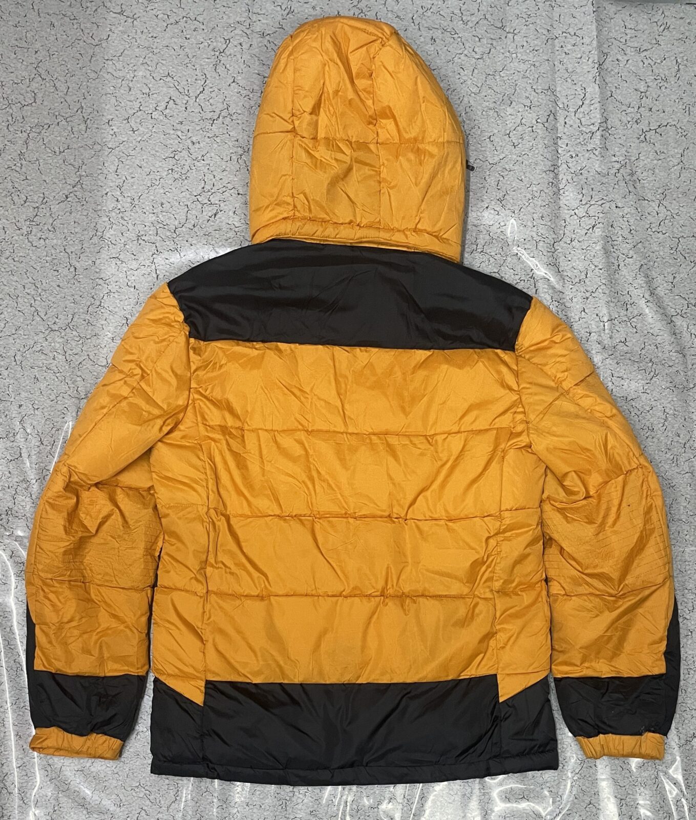 Black Yak Puffer hoodie jacket Yellow Black L