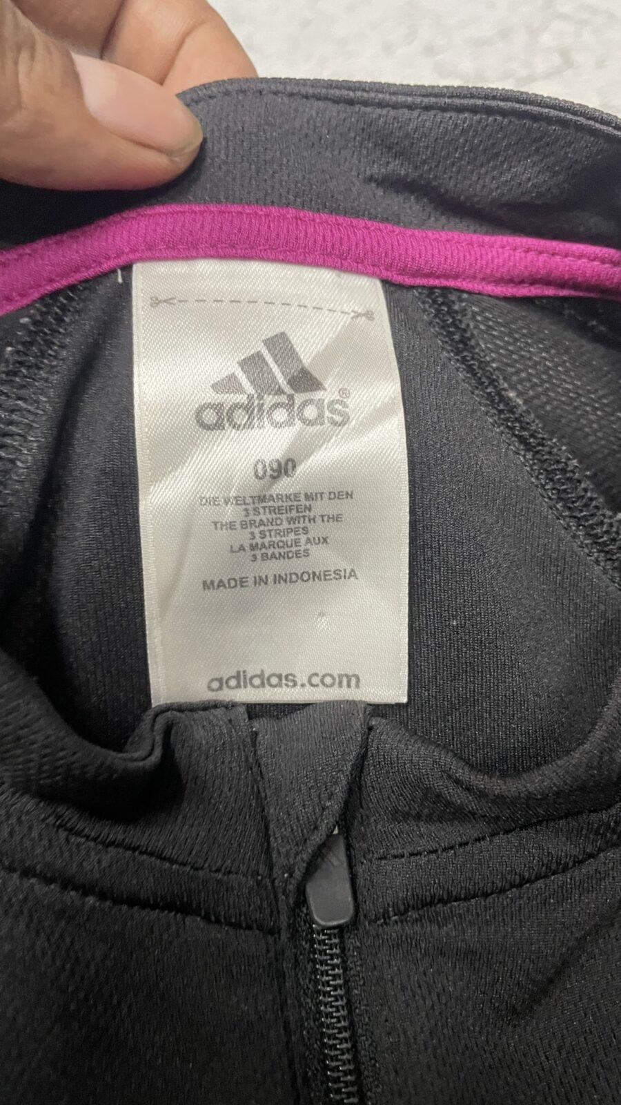 Adidas response Tshirt size S black