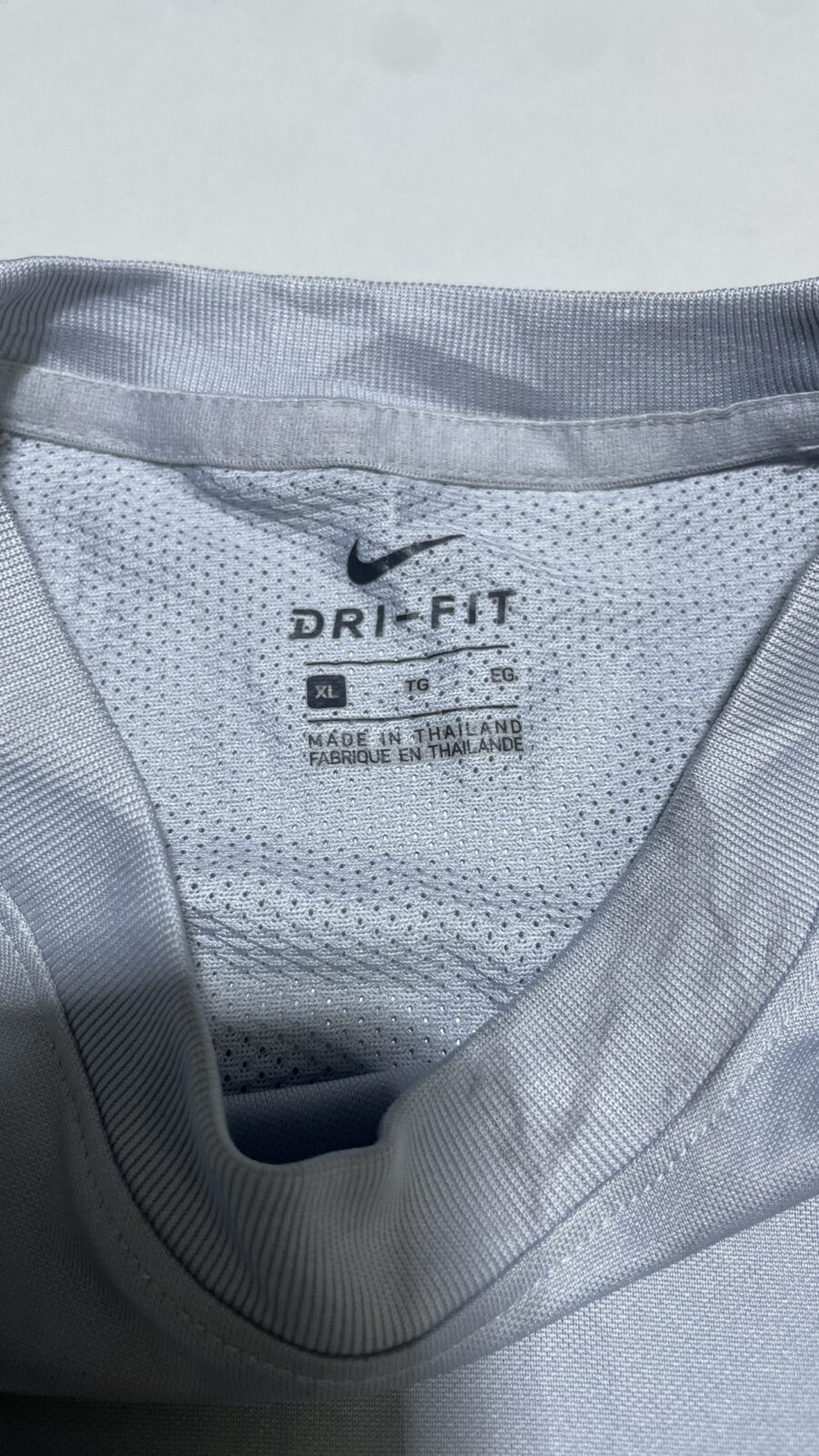 Nike legends  dri fit FC jersey grey size S