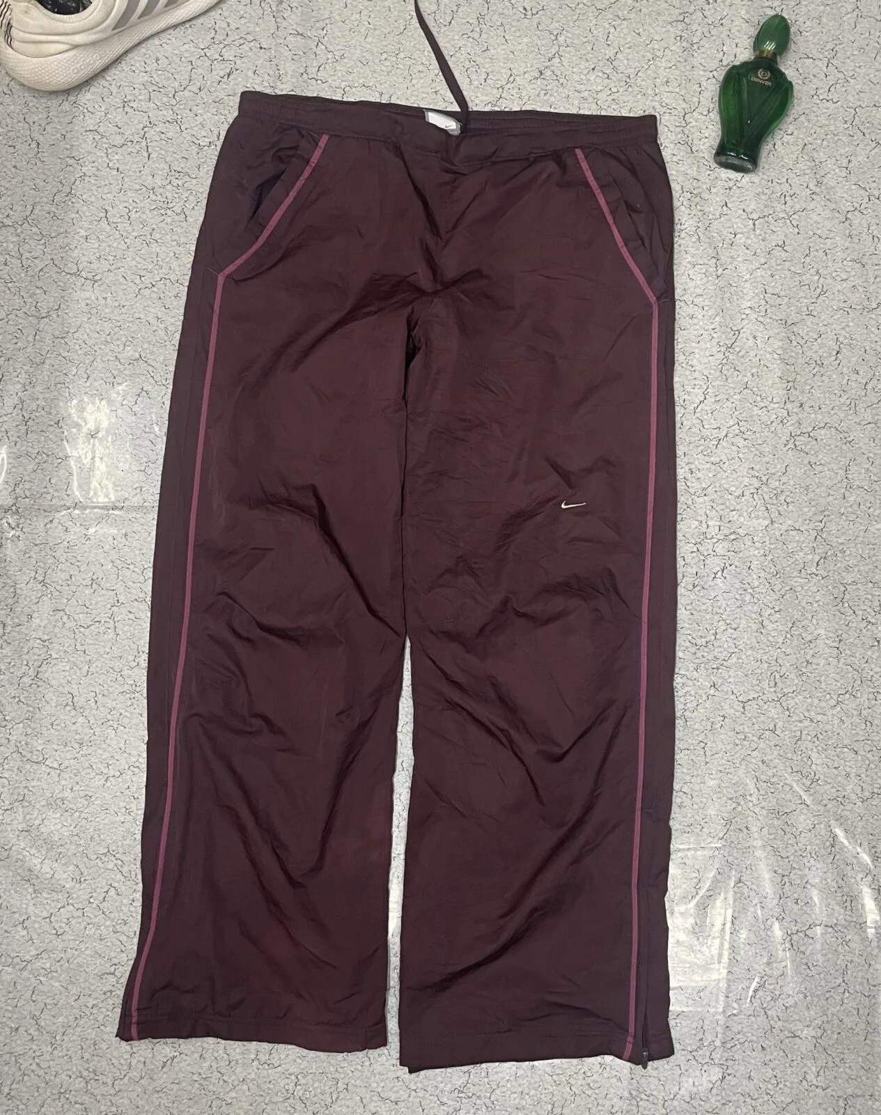Nike Baggy Type Dark brown track pant size L