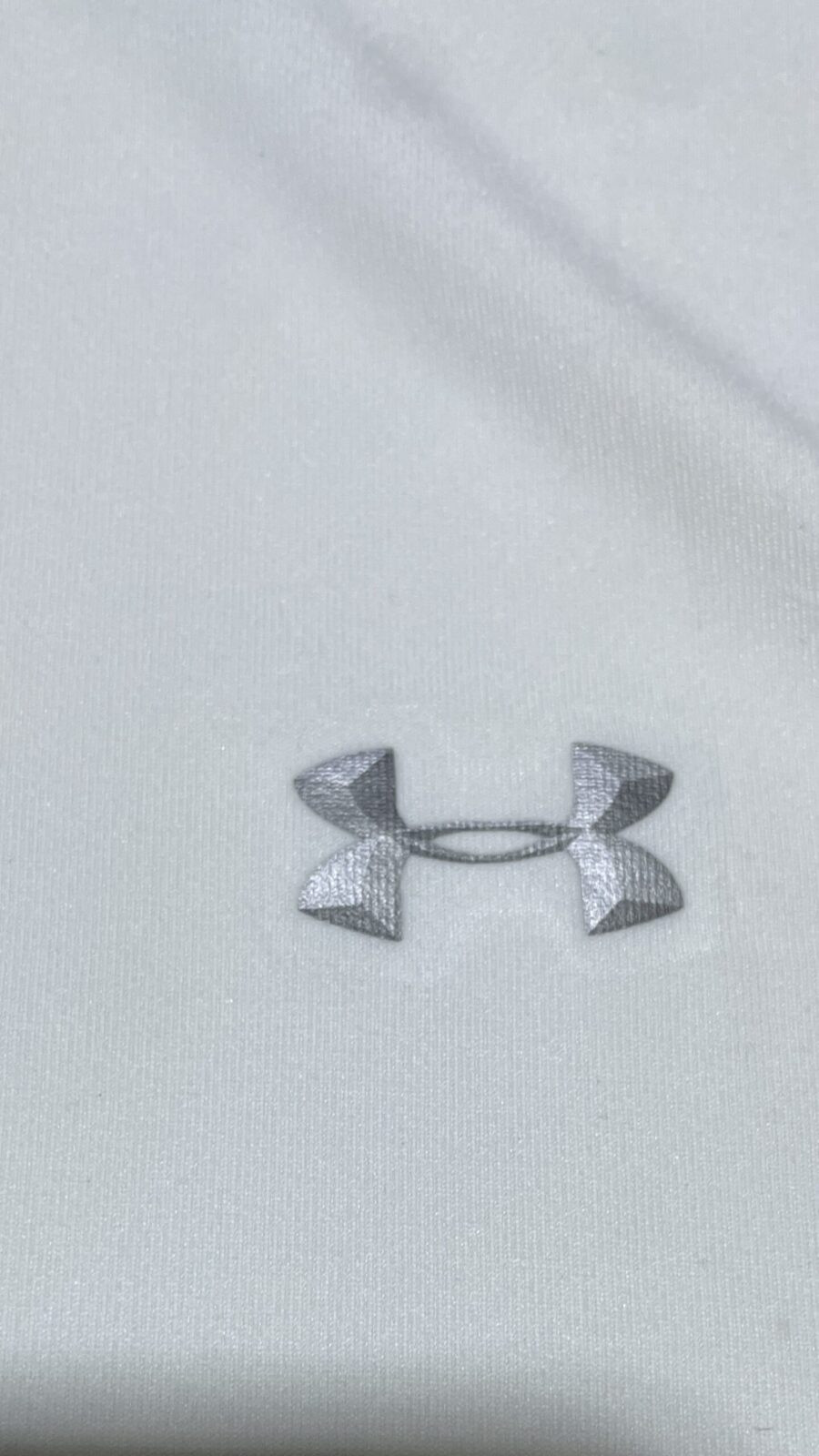 Under Armour Heatgear half sleeve men’s Tshirt white size M