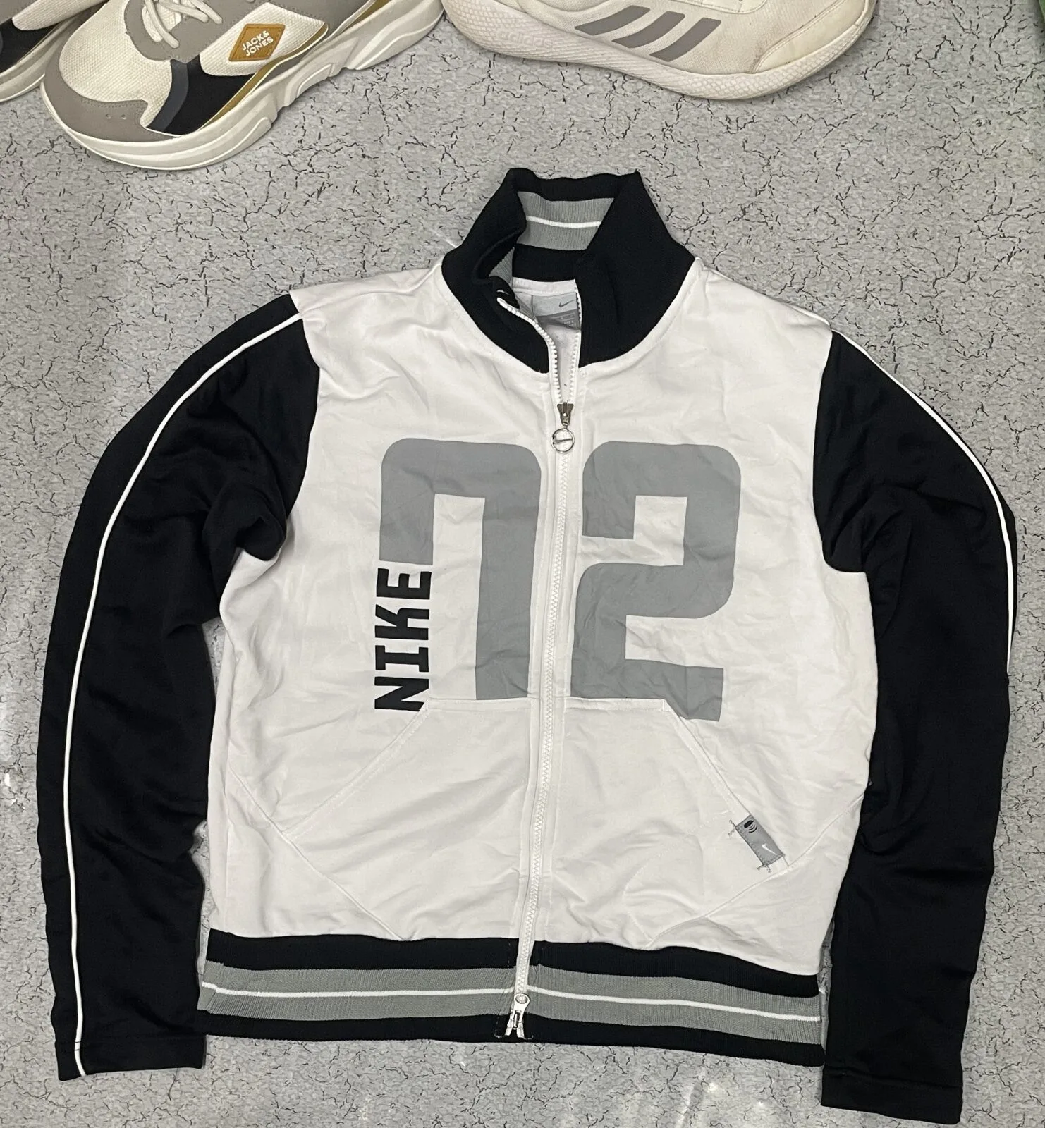 Nike Y2K Vintage Jacket black white size M