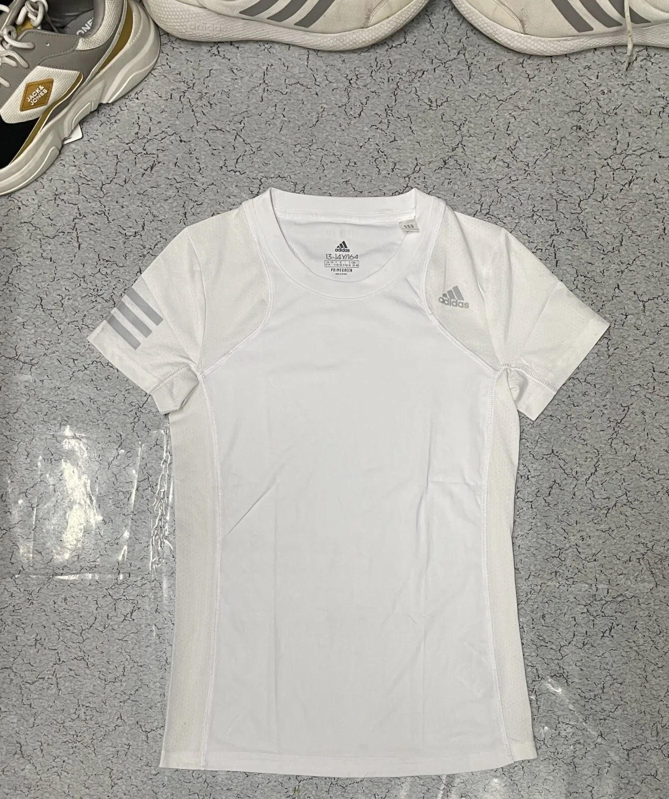 Adidas Aeroready half sleeve tshirt white size XS