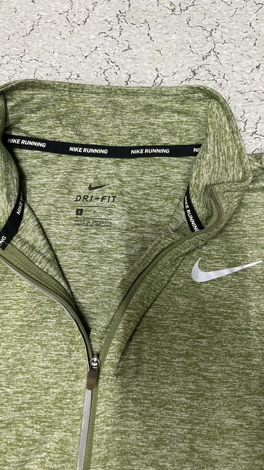 Nike Running Dri Fit Half Zip Up Women’s Long Sleeve Tshirt Green M