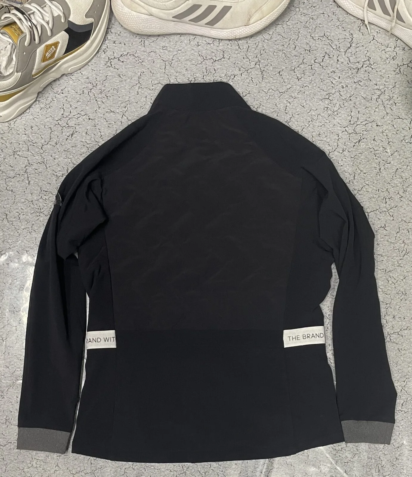 Adidas Puffer winter Track Jacket black size M