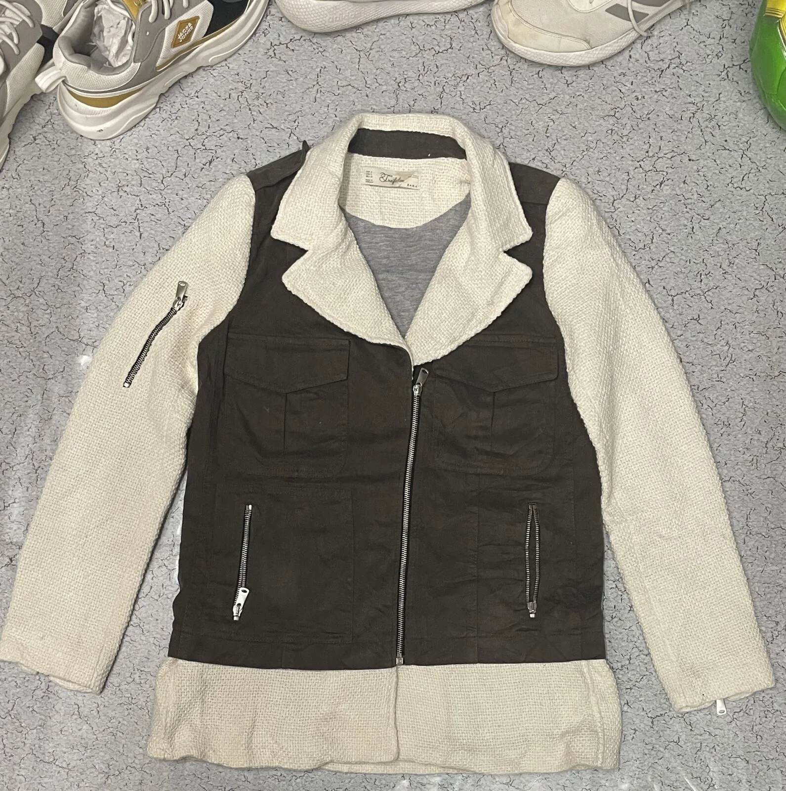 ZARA Unisex Contrast Sherpa Utility Jacket Cream & Olive | Winter Fleece Zip Jacket