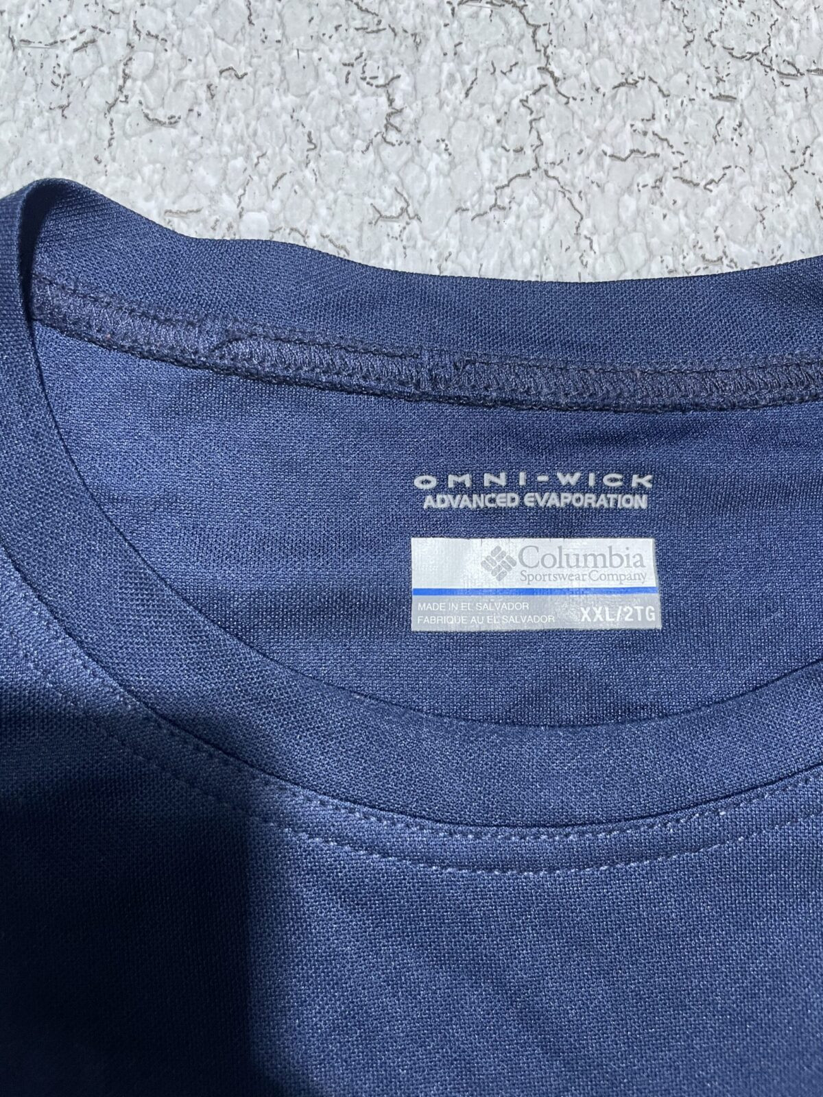 COLUMBIA OMNI QUICK HALF SLEEVE TSHIRT SIZE L