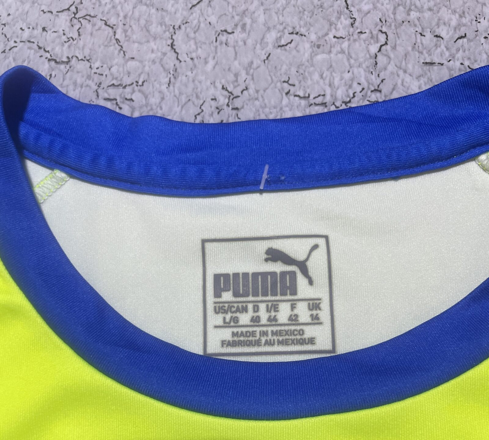 PUMA FOOTBALL JERSEY SC BLUES TEAM NEON YELLOW COLOR SIZE M