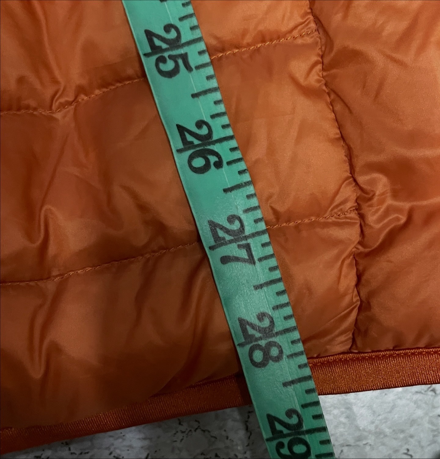 Uniqlo Unisex Winter Puffer Jacket Orange size XL