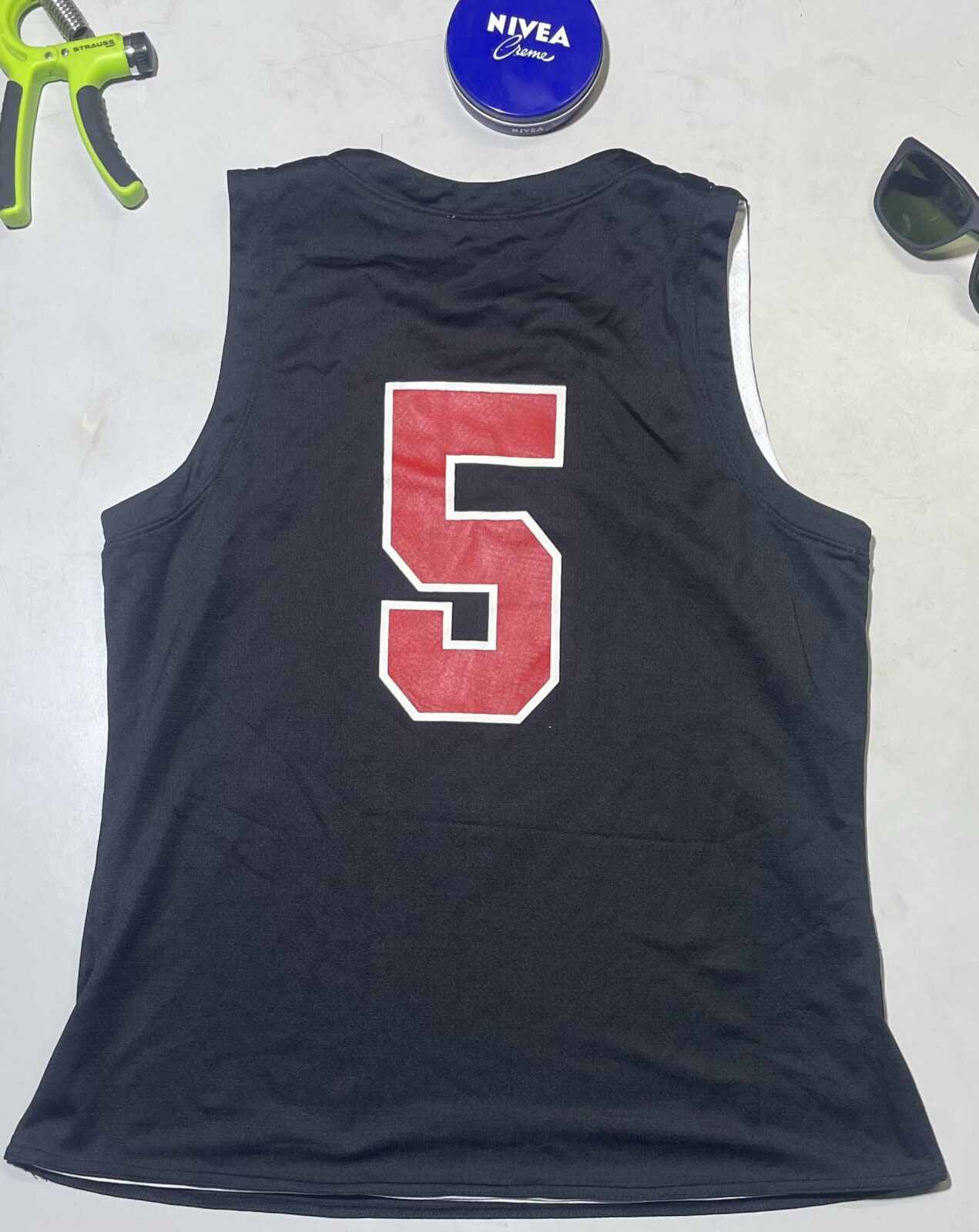 Jordan original reversible Jersey Black white size M