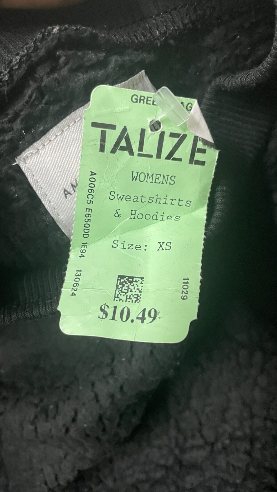 American Eagle women’s fleece sweatshirt size M