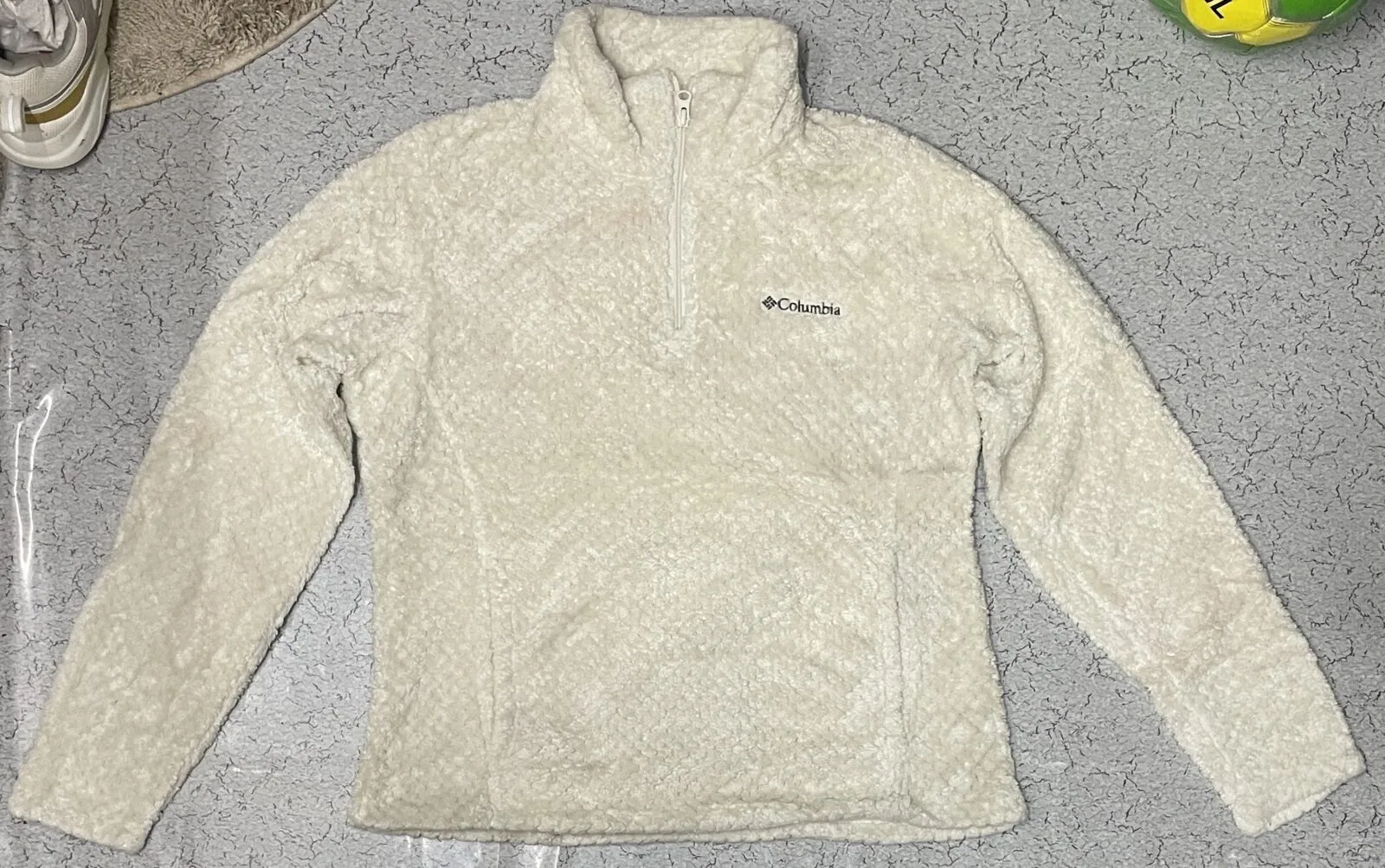 Columbia Women’s Lite Weight Sweater Off white Size M