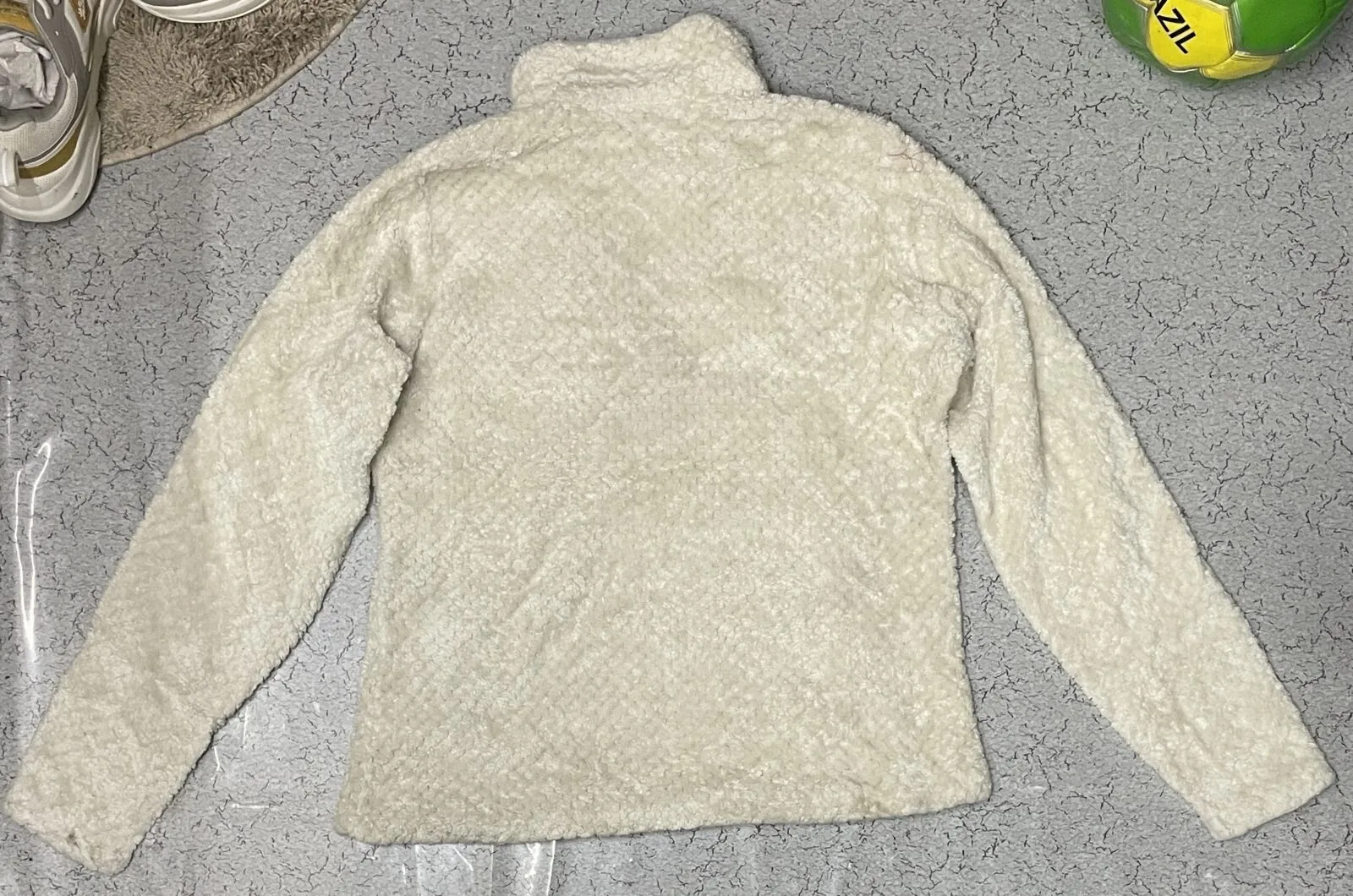 Columbia Women’s Lite Weight Sweater Off white Size M