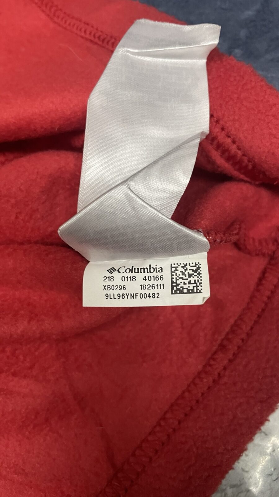 Columbia Men’s Fleece lite Weight Sweatshirt Red Blue Size S