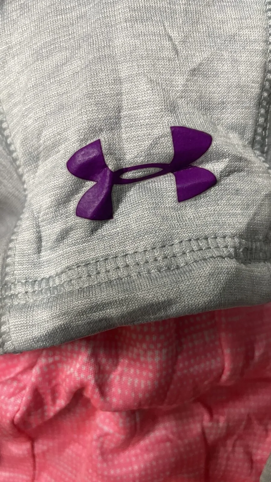 Under Armour coldgear hooded full sleeve Tshirt grey size S