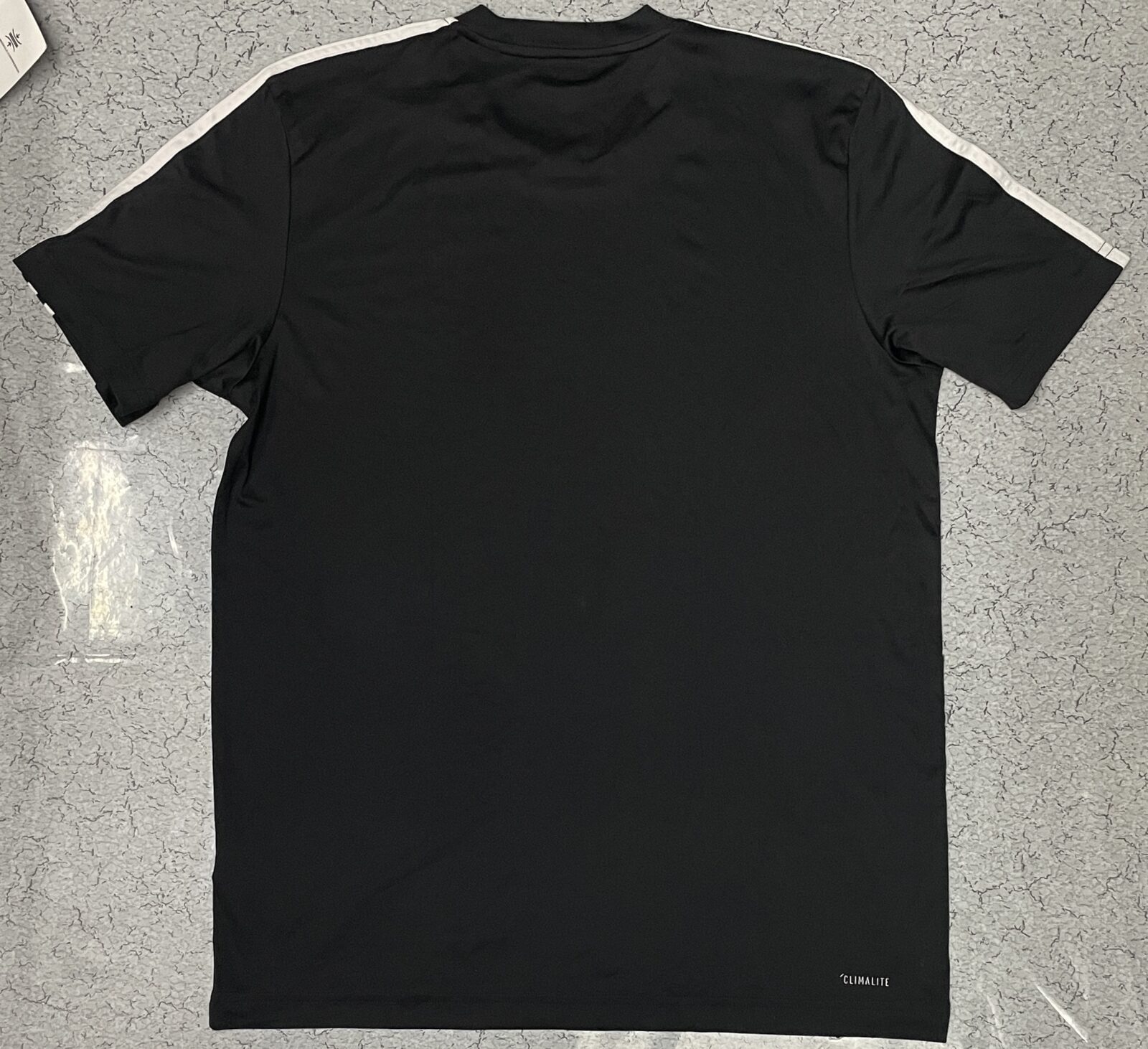 Adidas Climelite 3 strips half sleeve tshirt black size Xl
