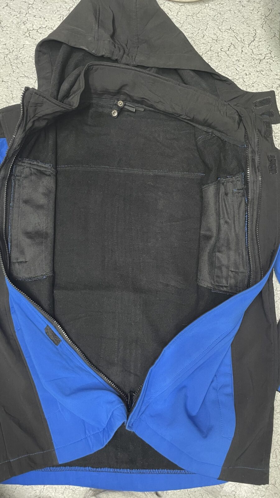 ASICS OVERSIZED WINTER JACKET SIZE XXL