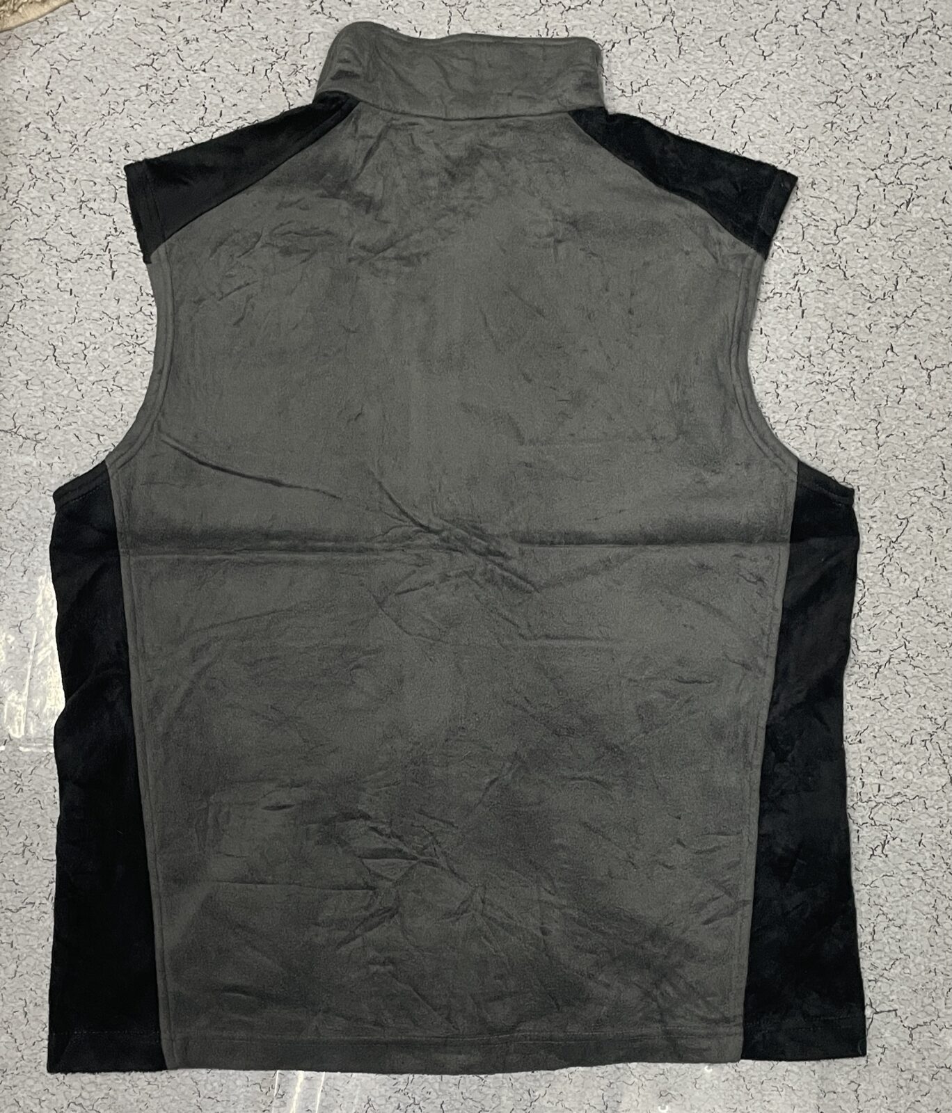 Columbia Men’s Winter Sweatshirt sleeveless Grey black size XL
