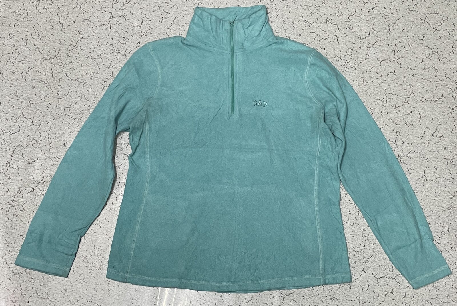 GAP Women’s Winter Sweatshirt Size M Sky Blue