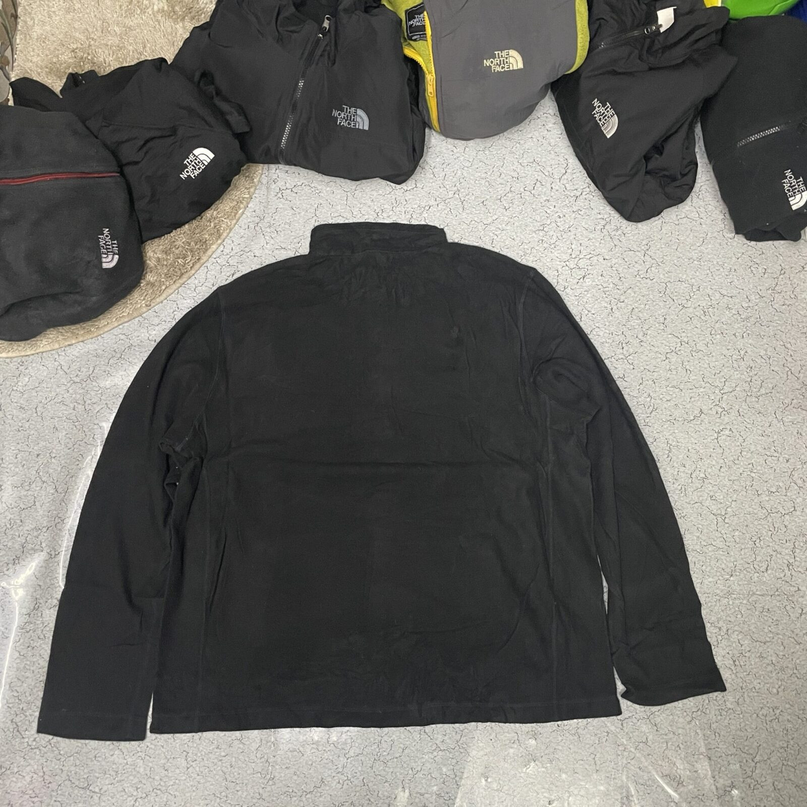 The North Face Men’s Sweater Black XL