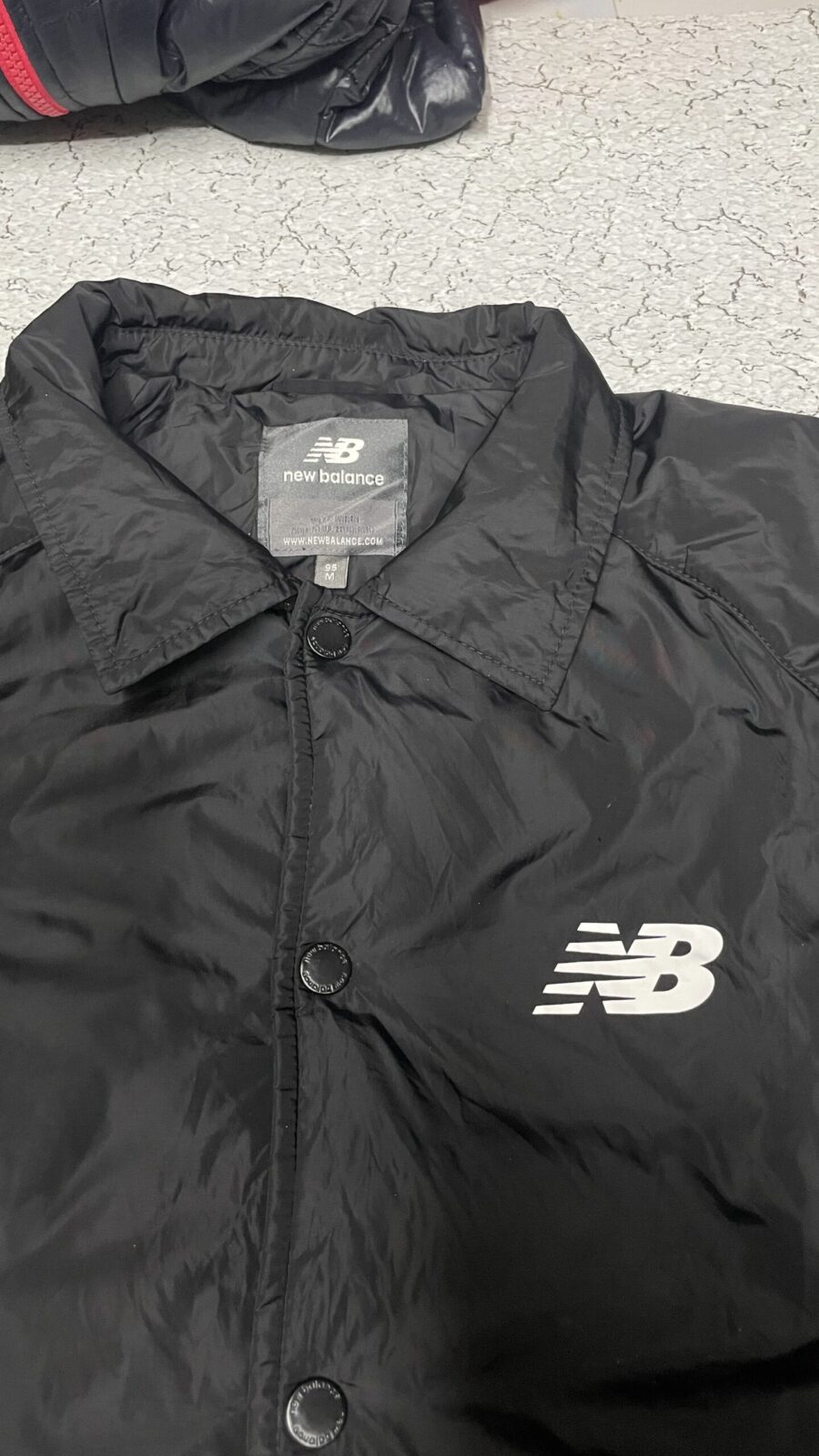 New Balance Coach Jacket Lightweight Insulated Black -L