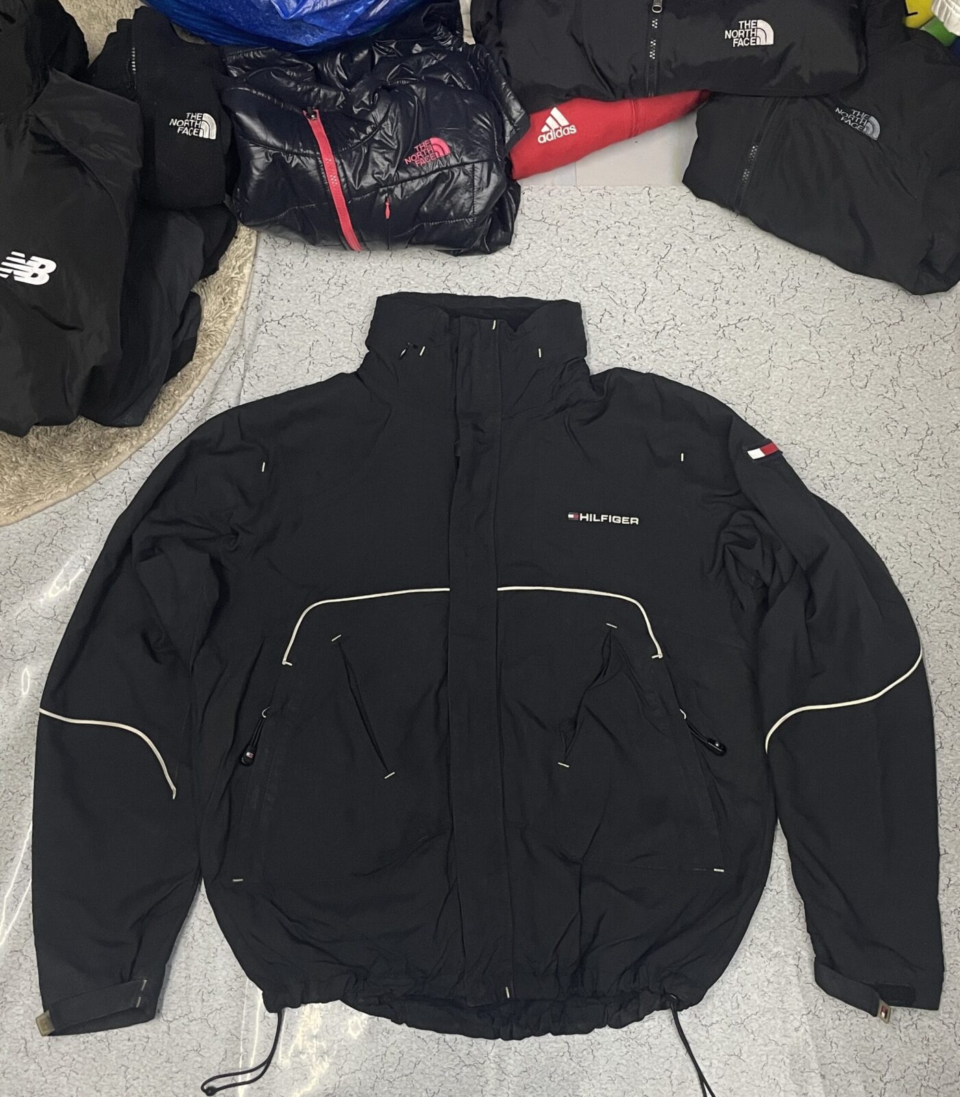Tommy Hilfiger Hooded Padded Winter Jacket – Black XL
