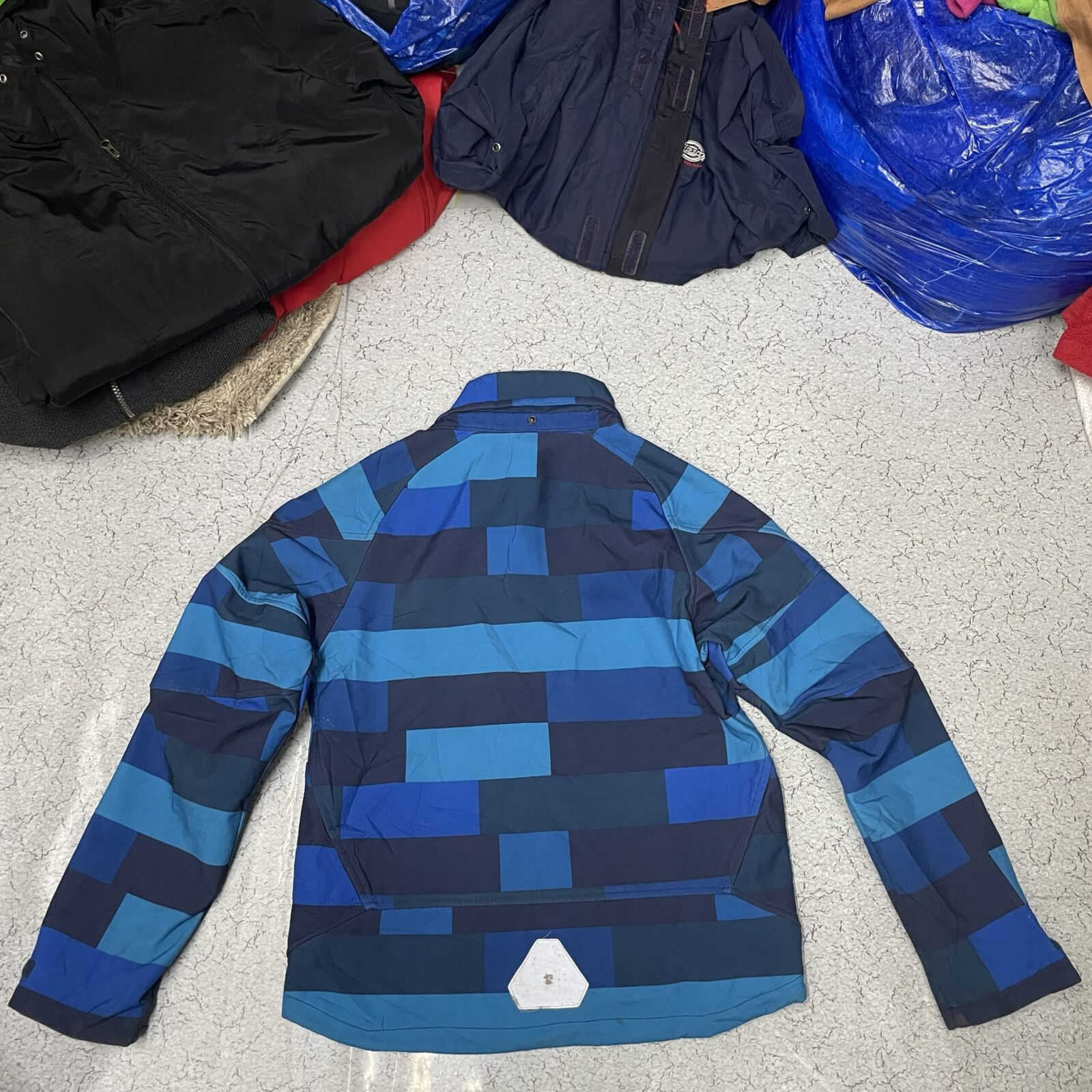 H&M Men’s Blue Patchwork Ski Winter Jacket Insulated Water
