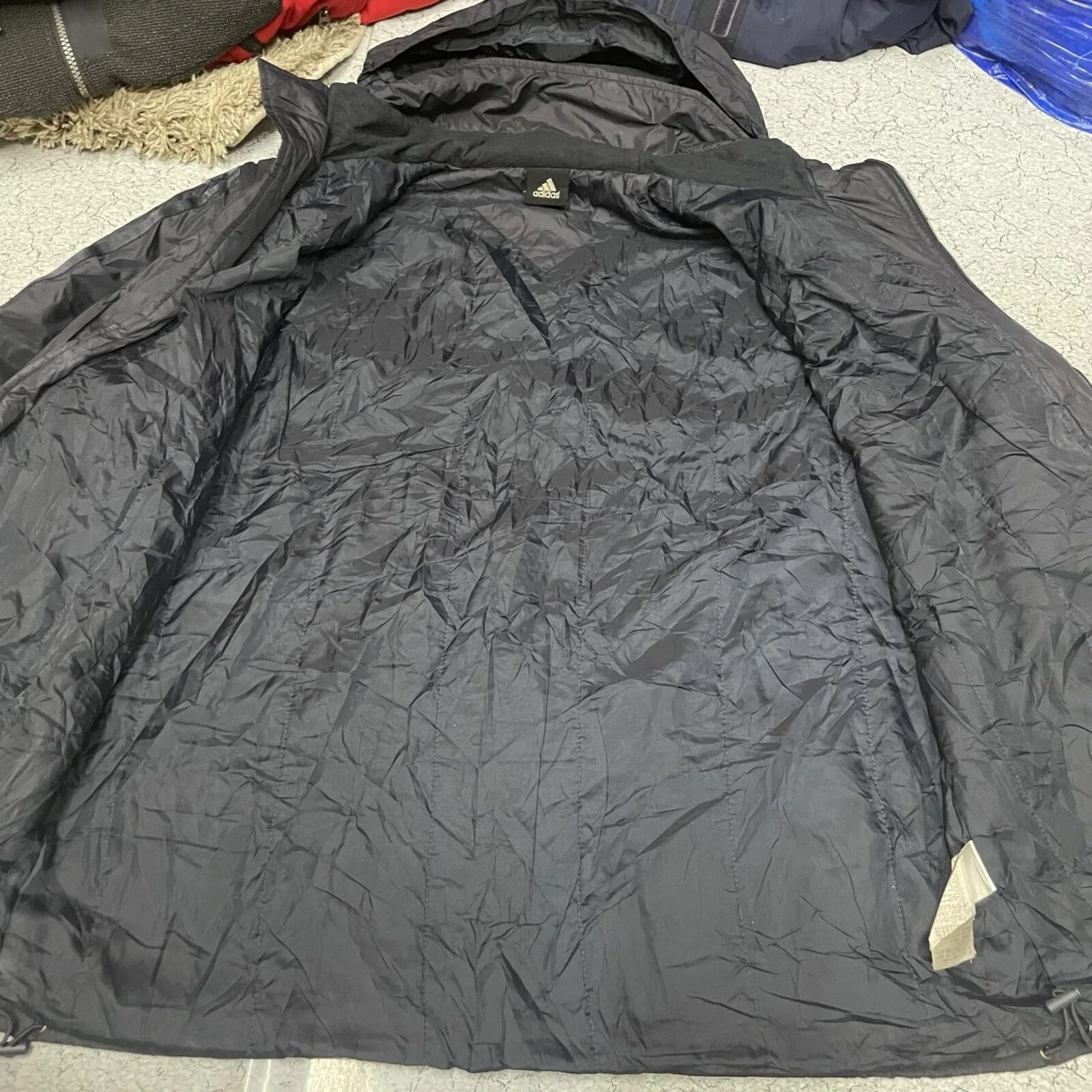 Adidas Puffer Insulated hooded Winter Jacket black XL