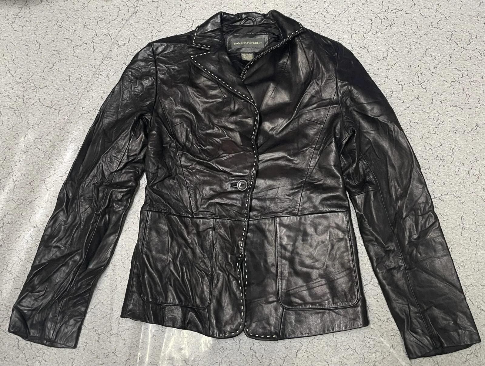 Banana Republic Women’s Genuine Leather Coat Black -XS