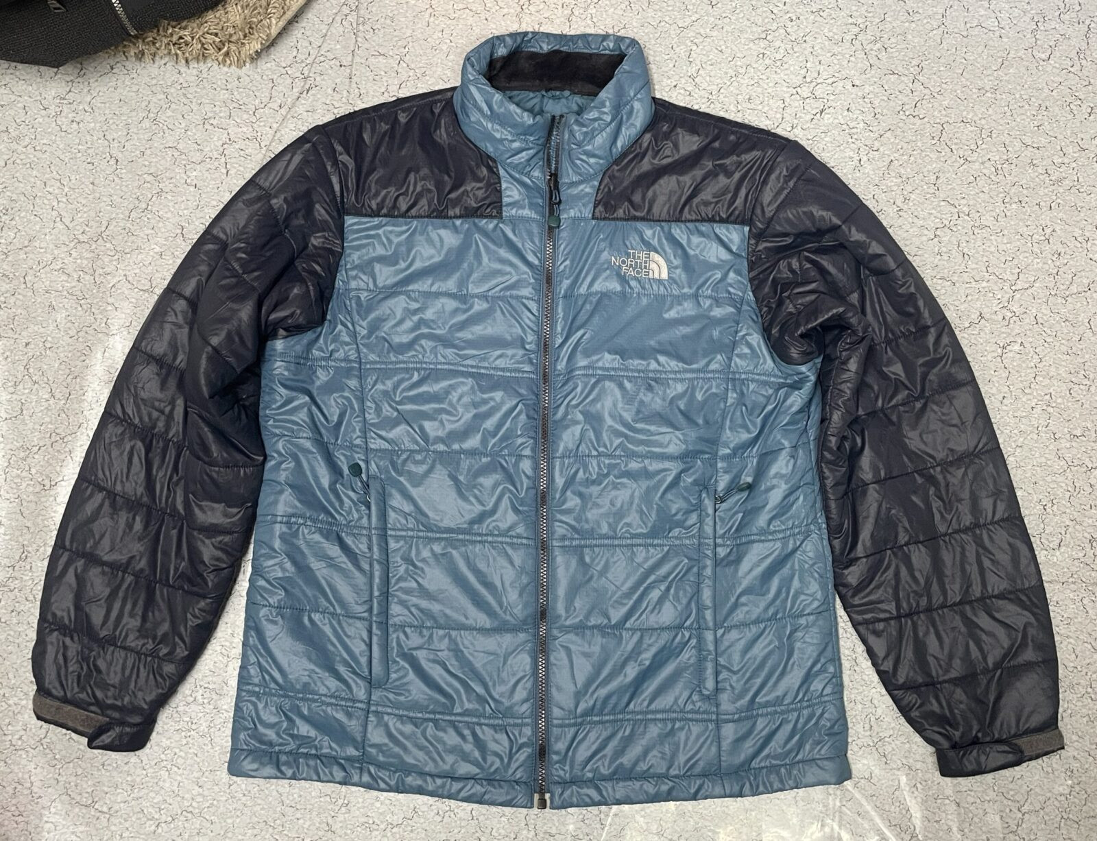 The North Face Insulated Puffer Blue Black Jacket L