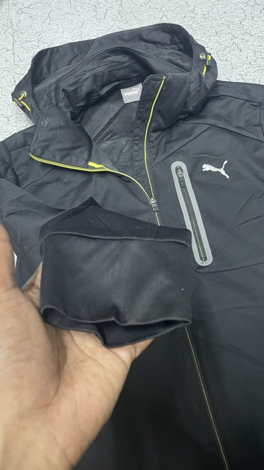 Puma Softshell Hooded Jacket Windproof Active Sports Track Jacket-M
