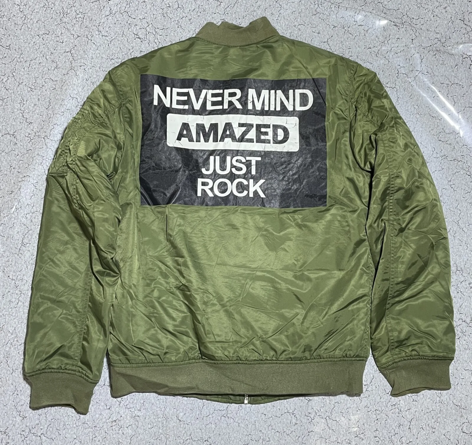 Meters Bonwe Men’s Green Bomber Jacket Size L
