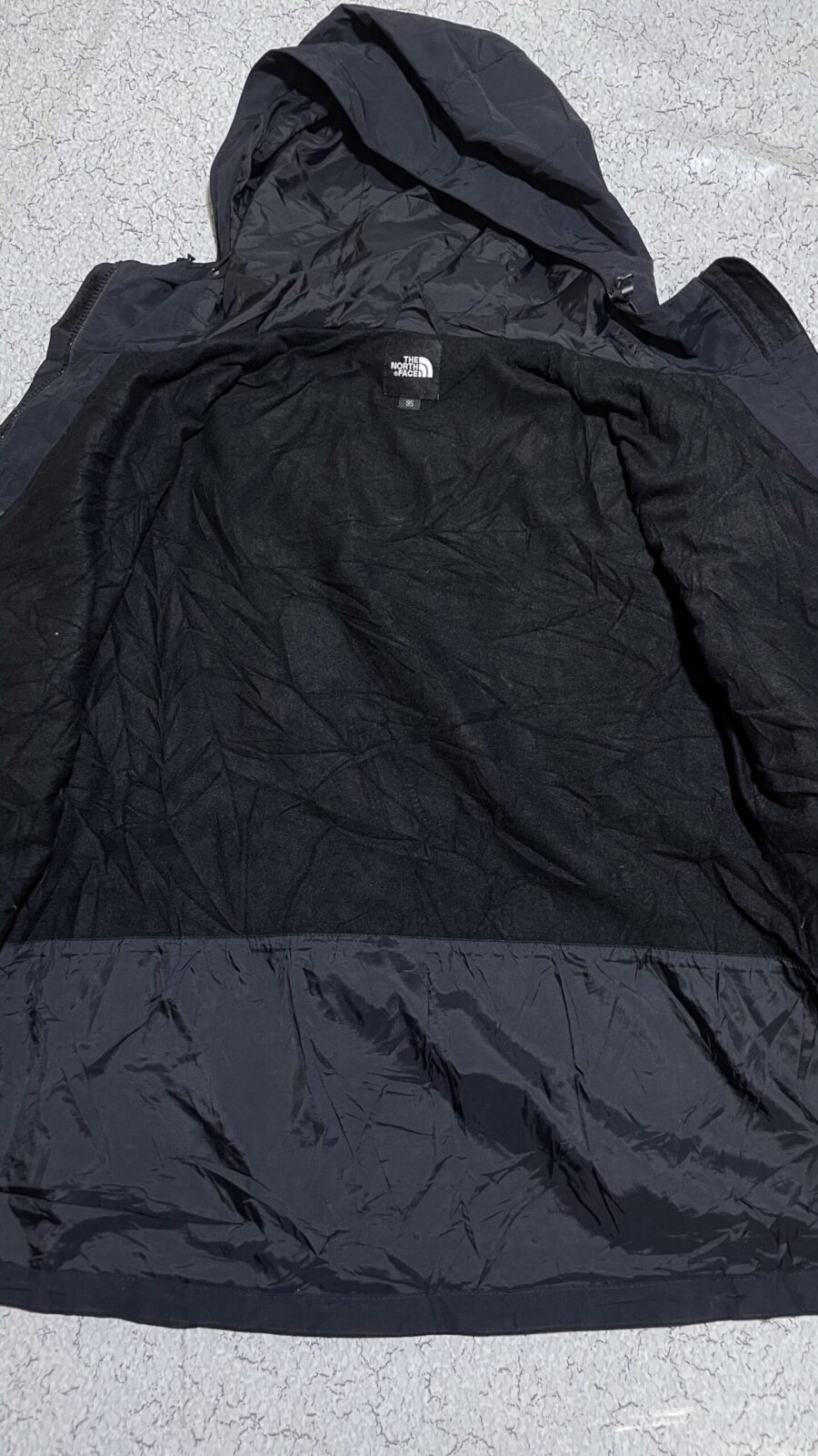 Arc’teryx Atom LT Hoody insulated mid-layer Track Jacket Black XS