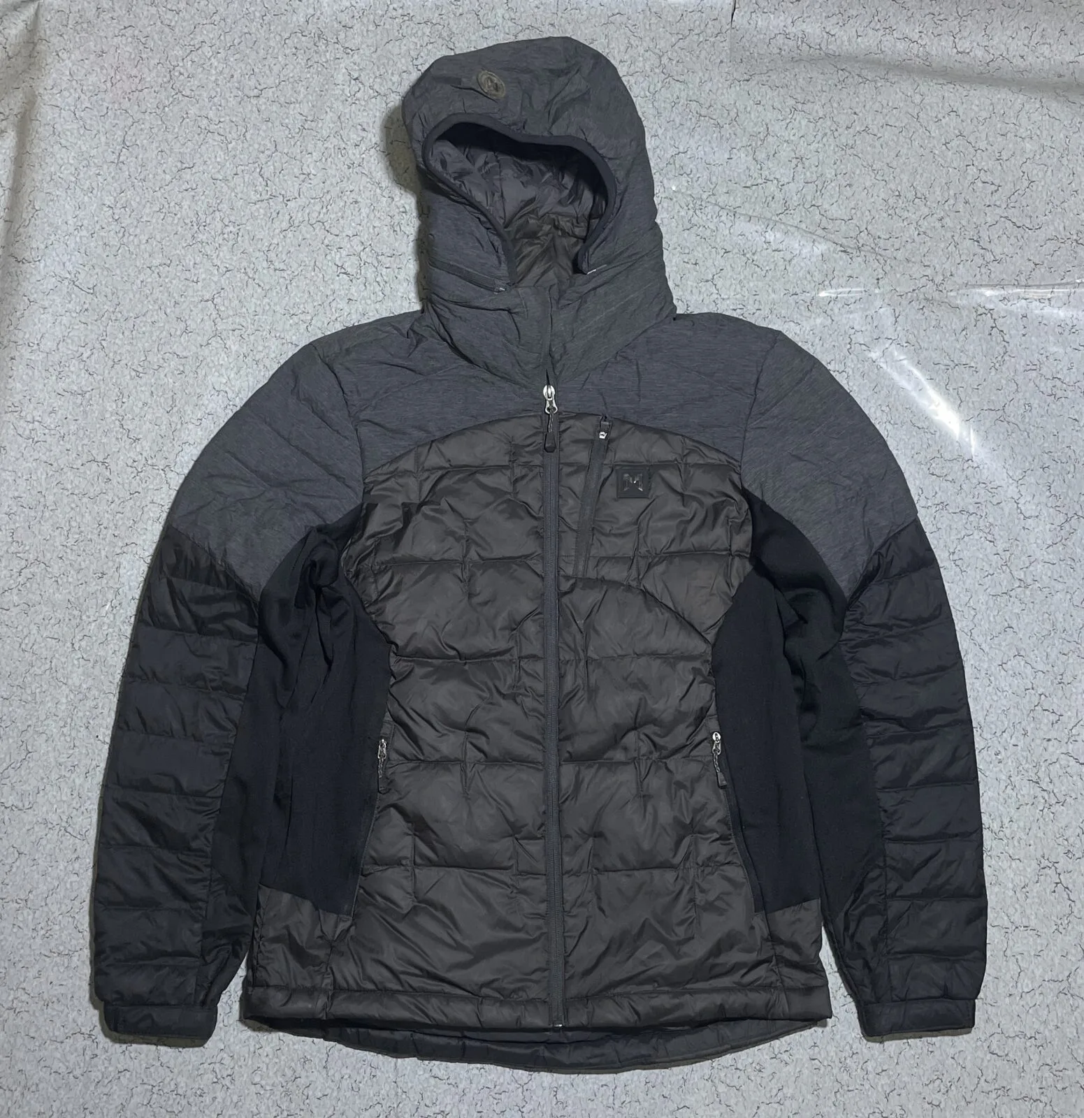 Montpic Puffer Hoodie Winter Jacket L