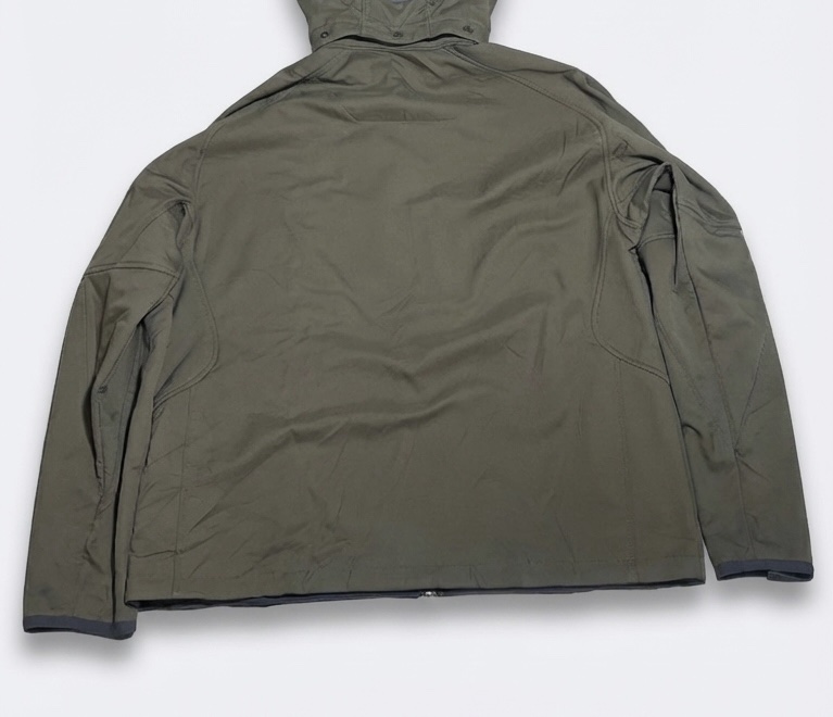 Columbia Men’s Softshell Hooded Jacket Size L Windproof