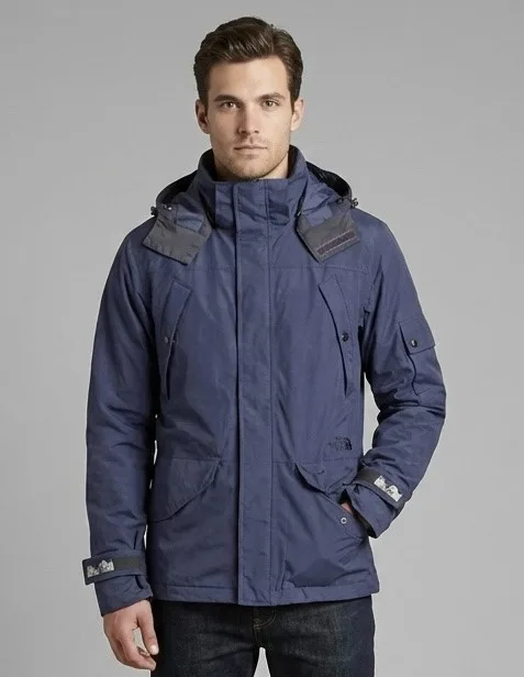 The North Face Vintage Waterproof Shell Jacket  Navy Blue L