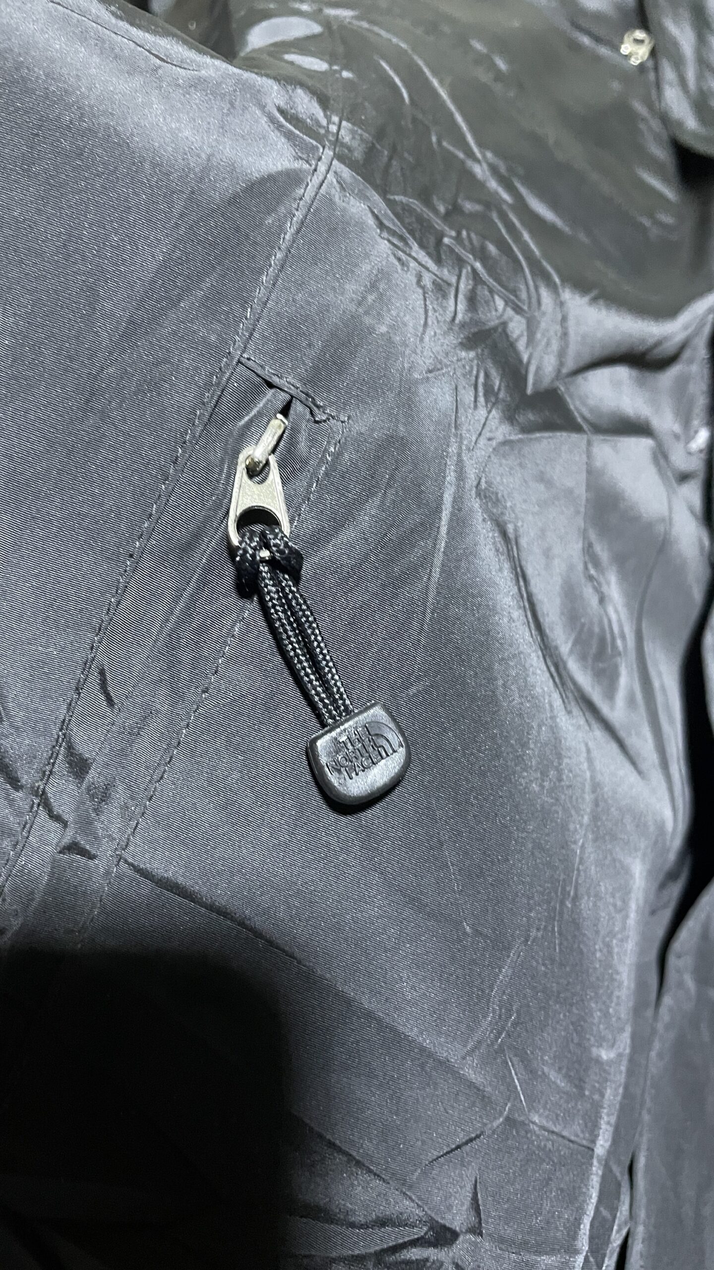 The North Face Black Waterproof Windbreaker Jacket Size L