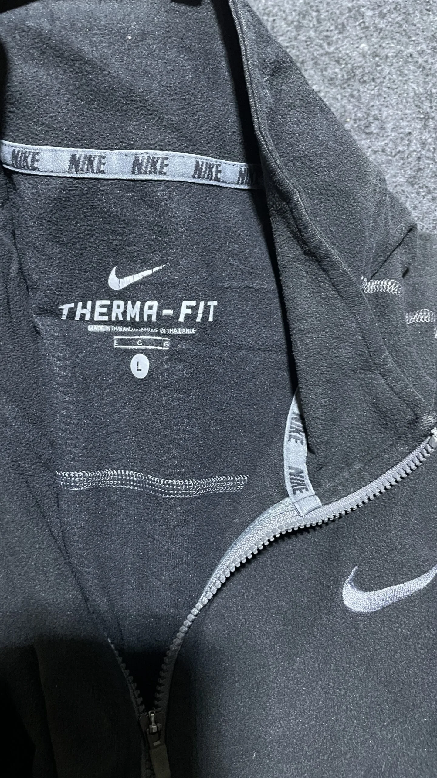 Nike Therma Fit Men’s Sweater Black Xl