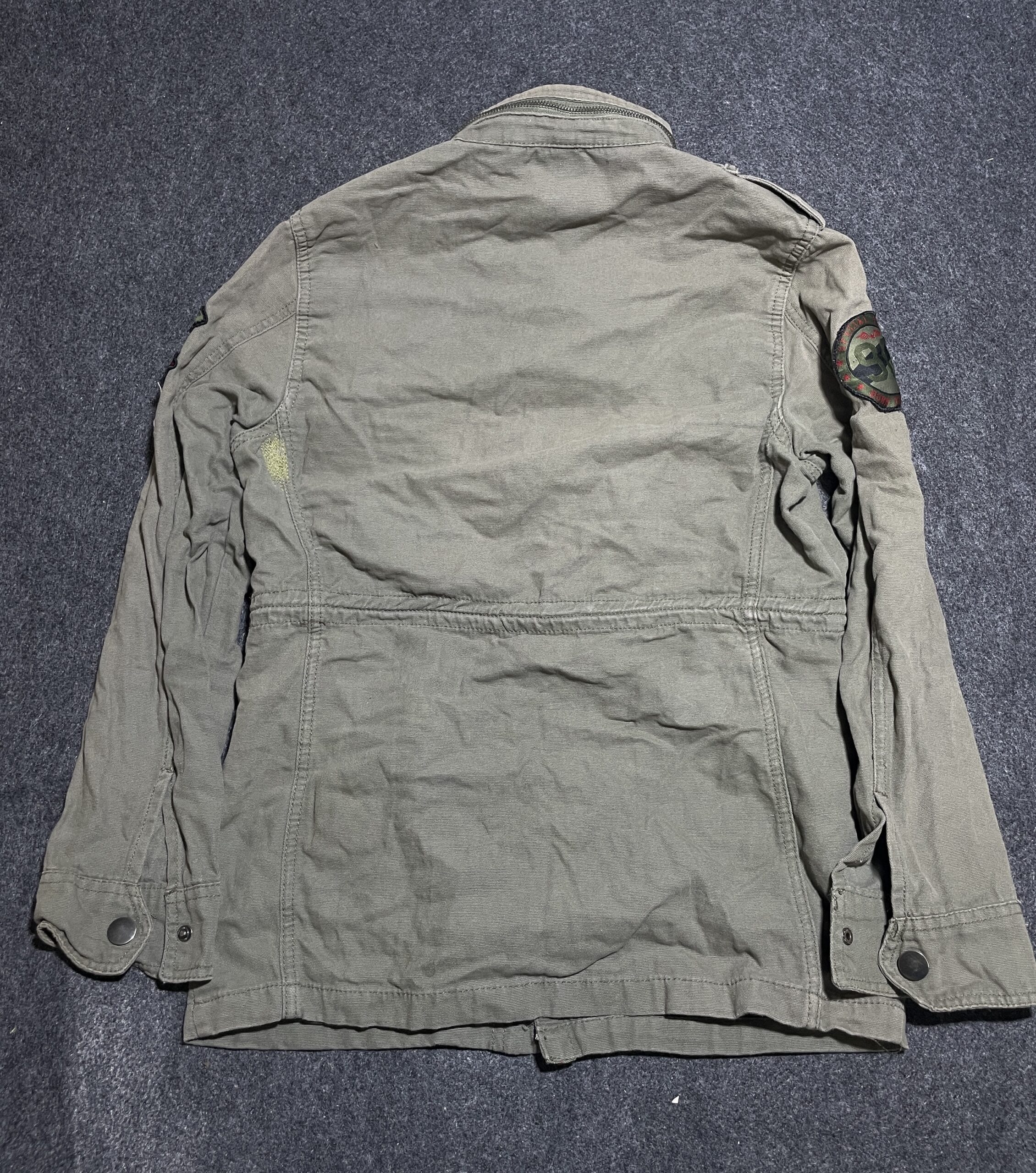 Highlendar Olive Green Jacket Size S