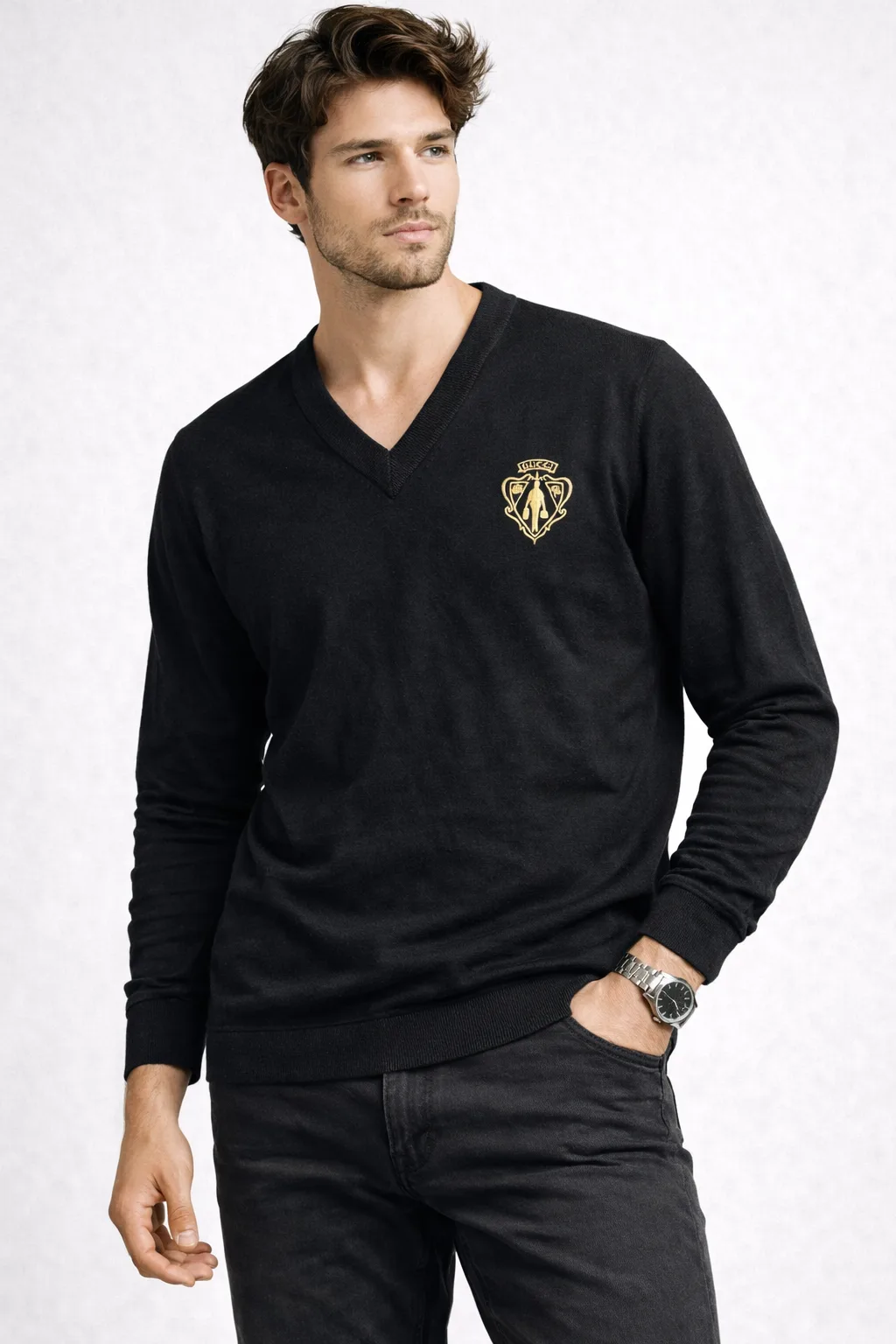 Gucci Black V-Neck Knit Sweater Gold Crest Logo Made In Italy Size L