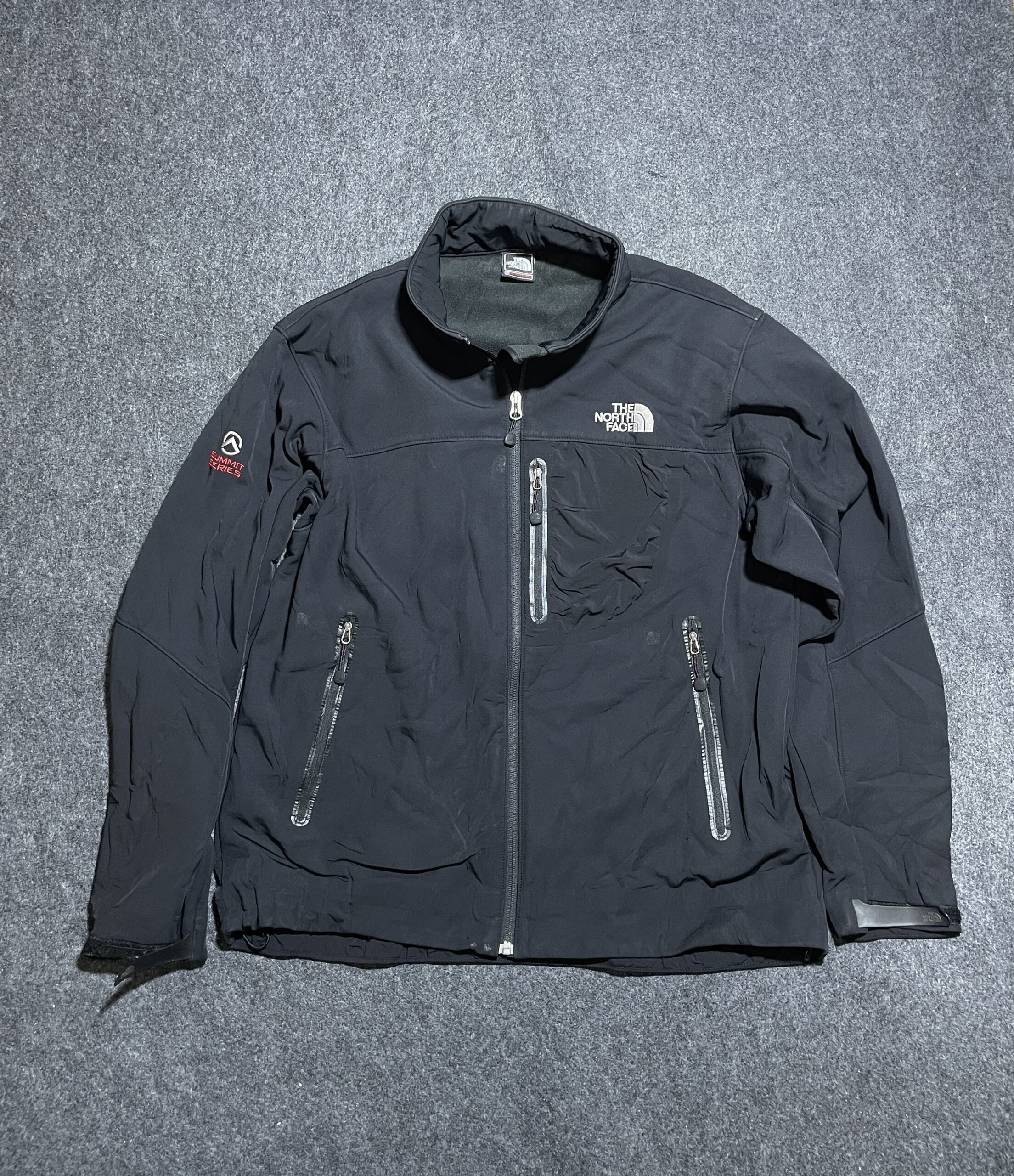 The North Face Summit Series Black Softshell Jacket – Full Zip | Xl