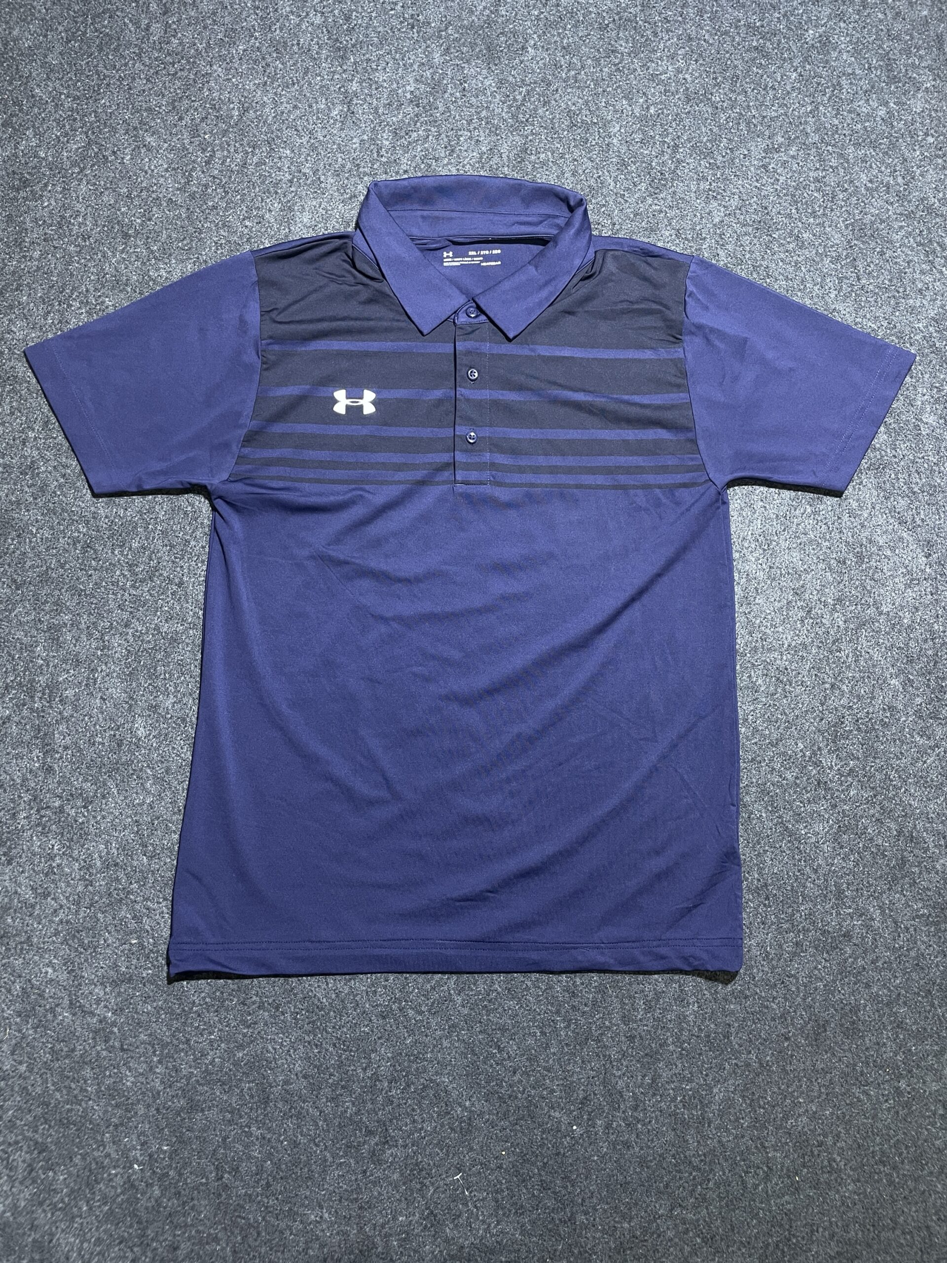 Under Armour Navy Blue Polo T-Shirt – Men’s Athletic Fit (Size M)