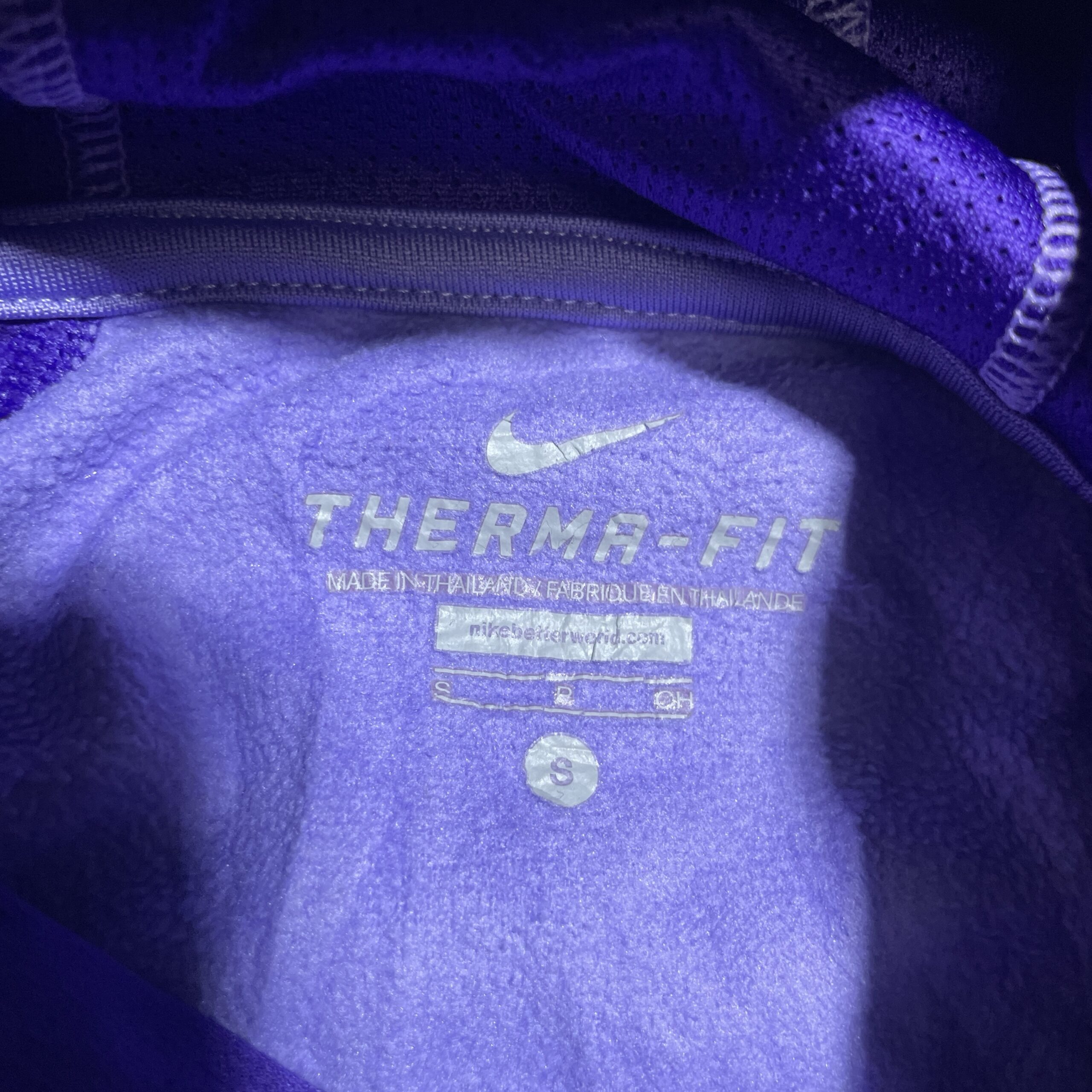 Nike Therma Fit Hooded Tshirt Purple Small Unisex