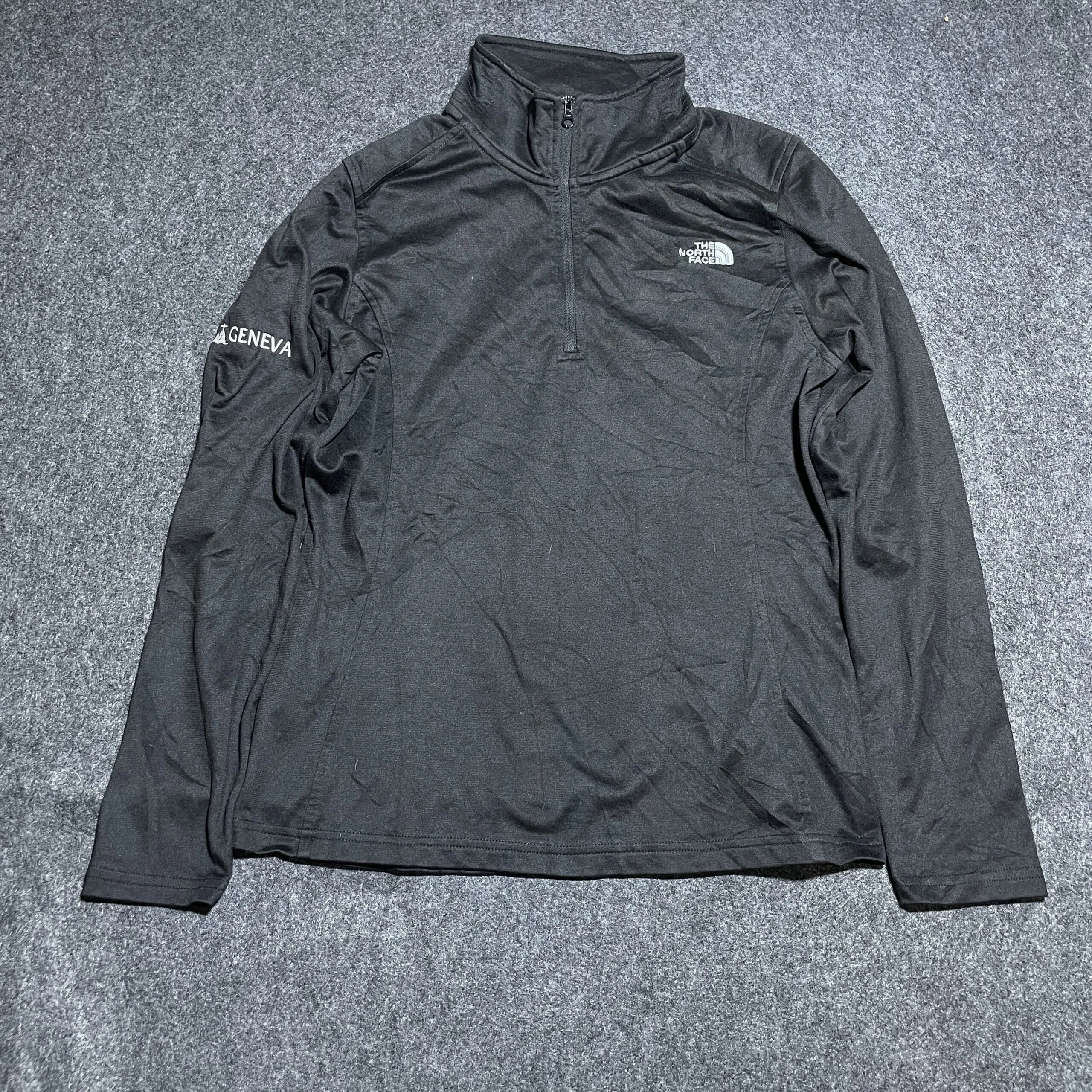 The North Face Women’s Half Zip Up Tshirt Black Small | Excellent