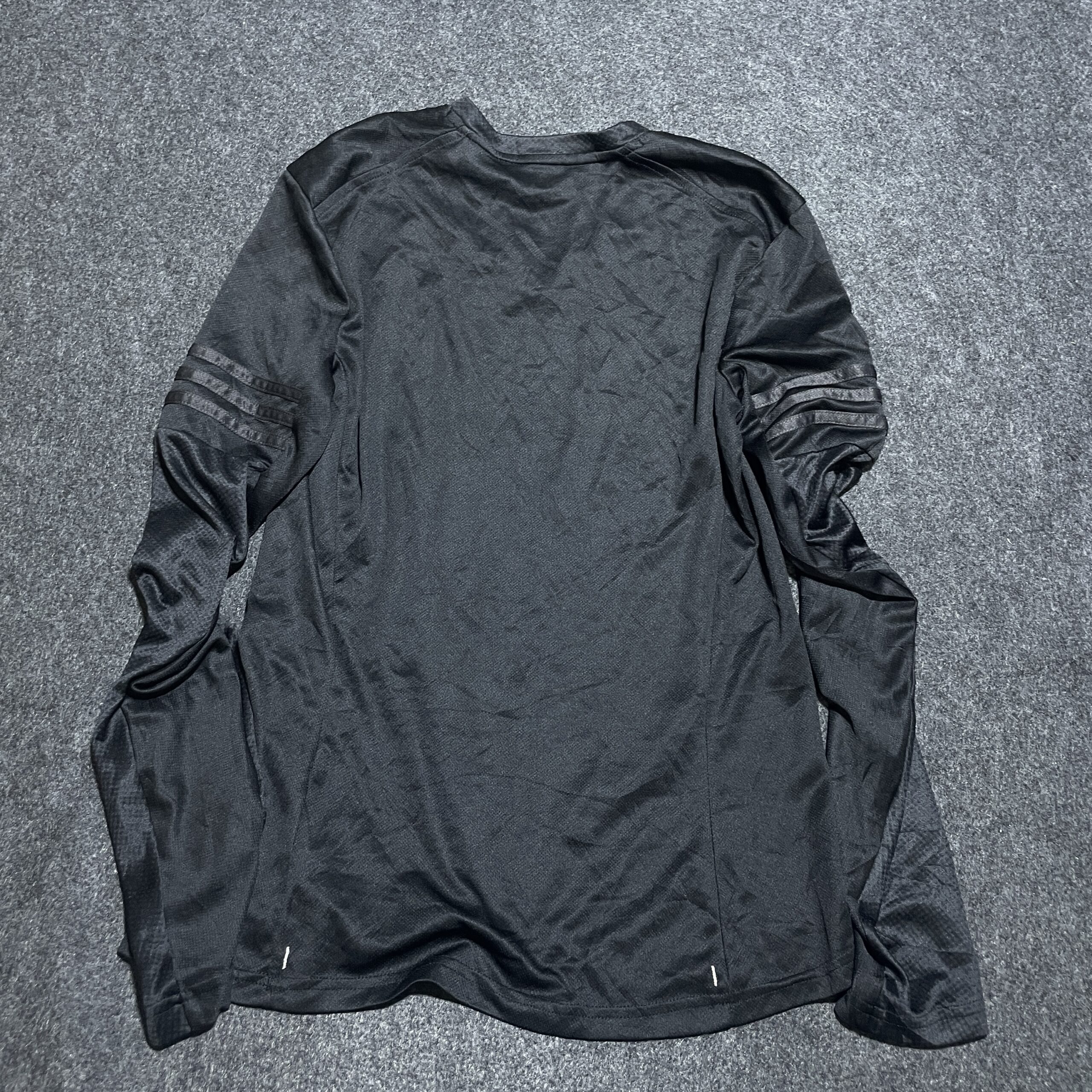 Adidas V-Neck Climalite Tshirt Black S