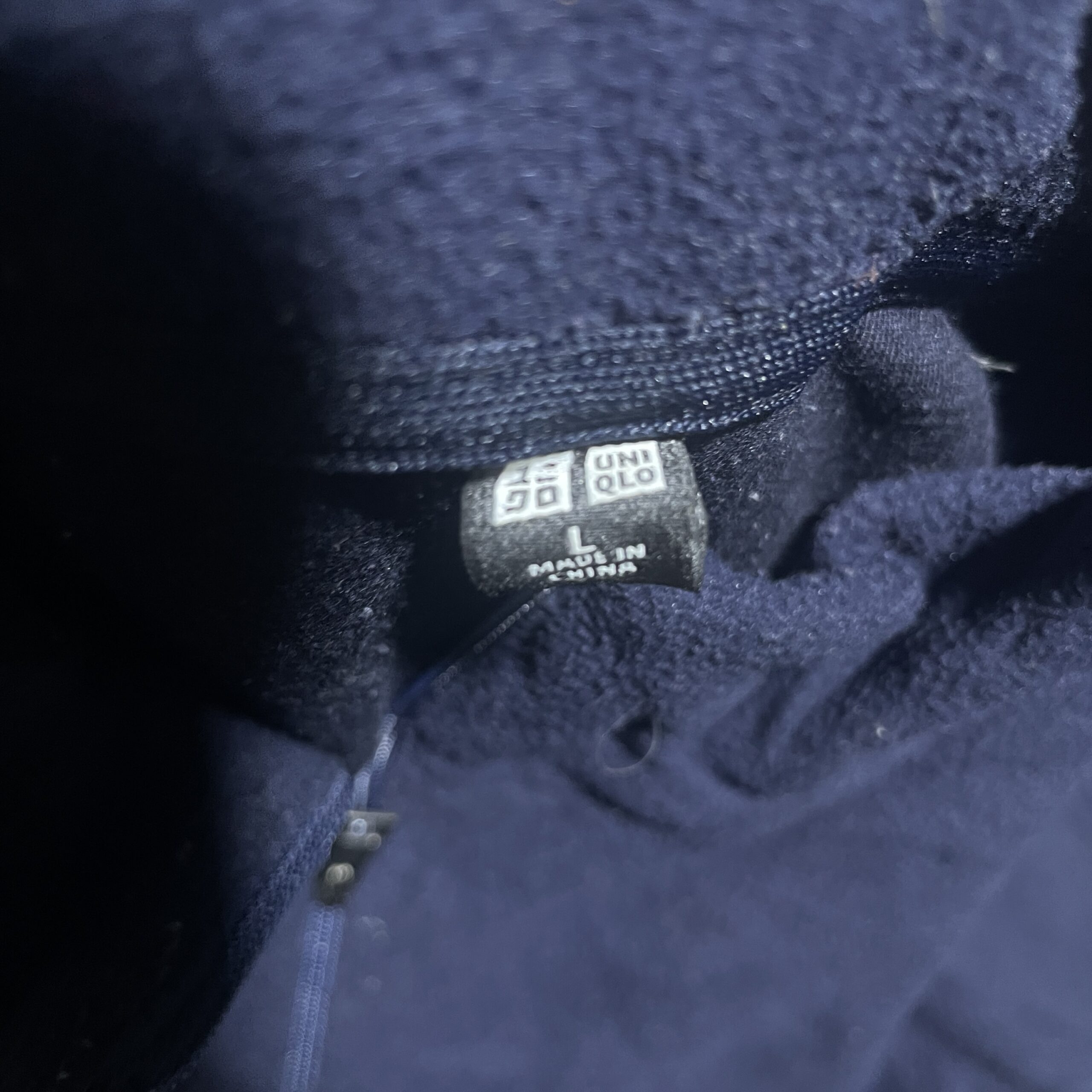 UNIQLO Heattech Fleece Sweater Dark Blue Large Lite Weight