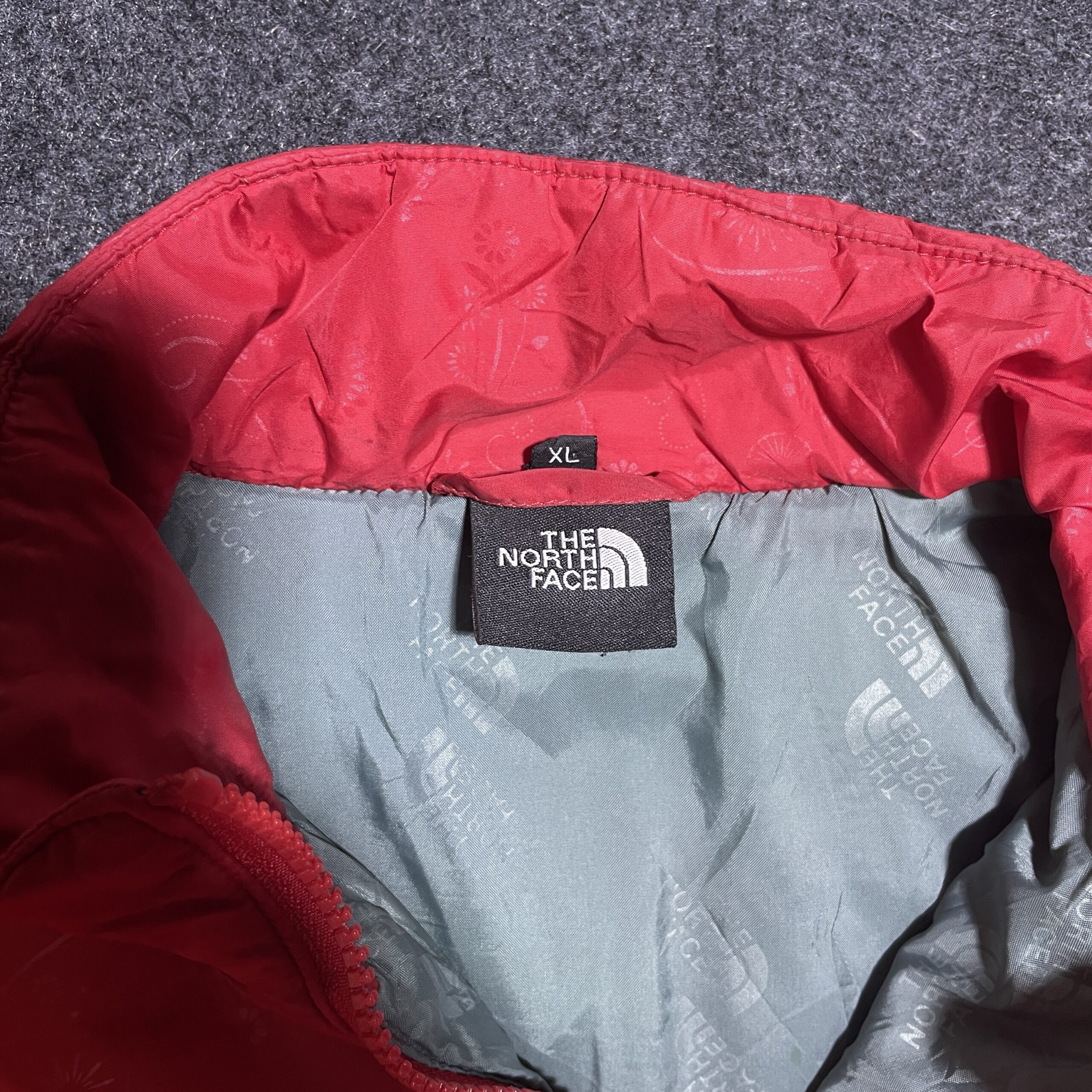 The North Face Women’s Puffer Winter Jacket Red L