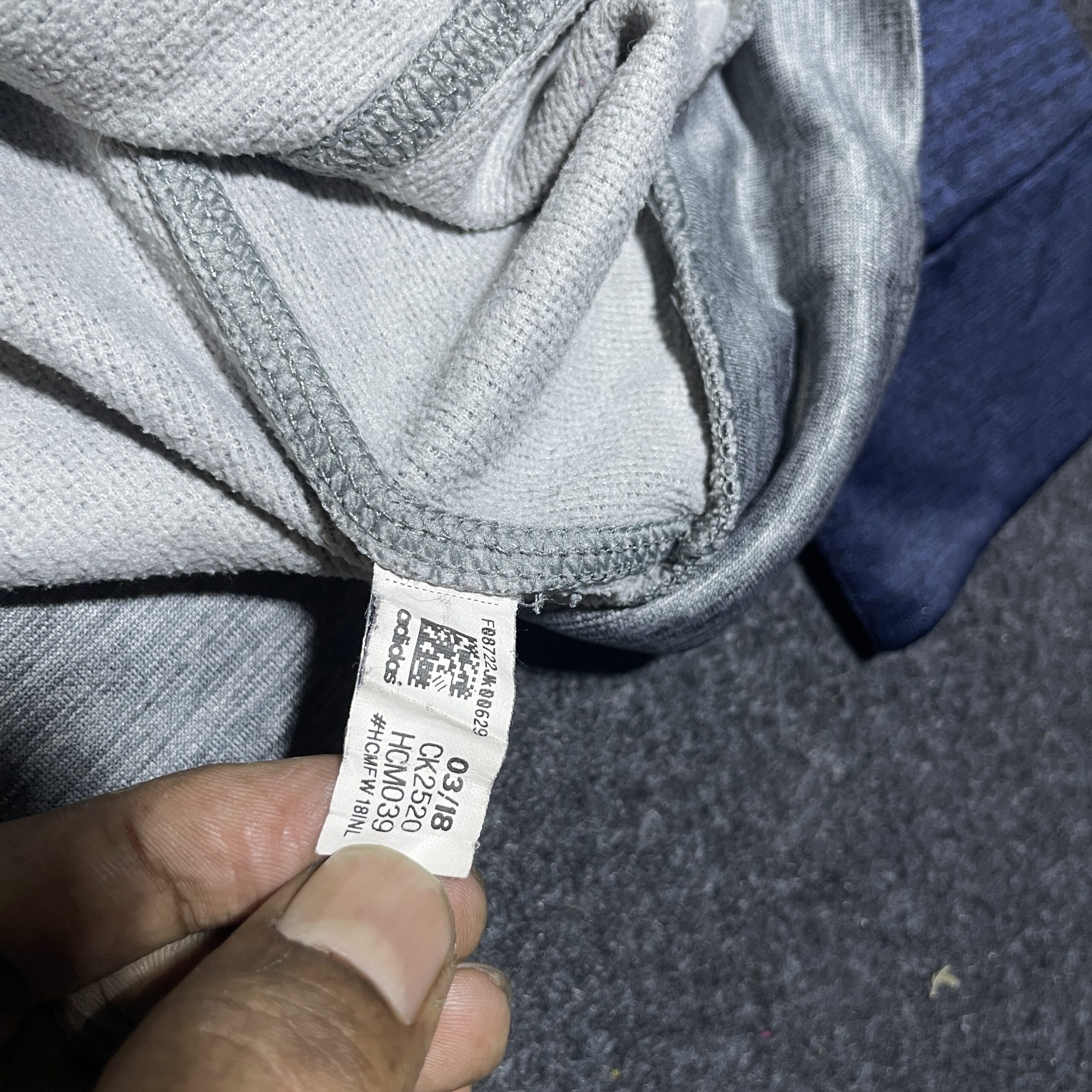 Adidas Original Hoodie Grey L