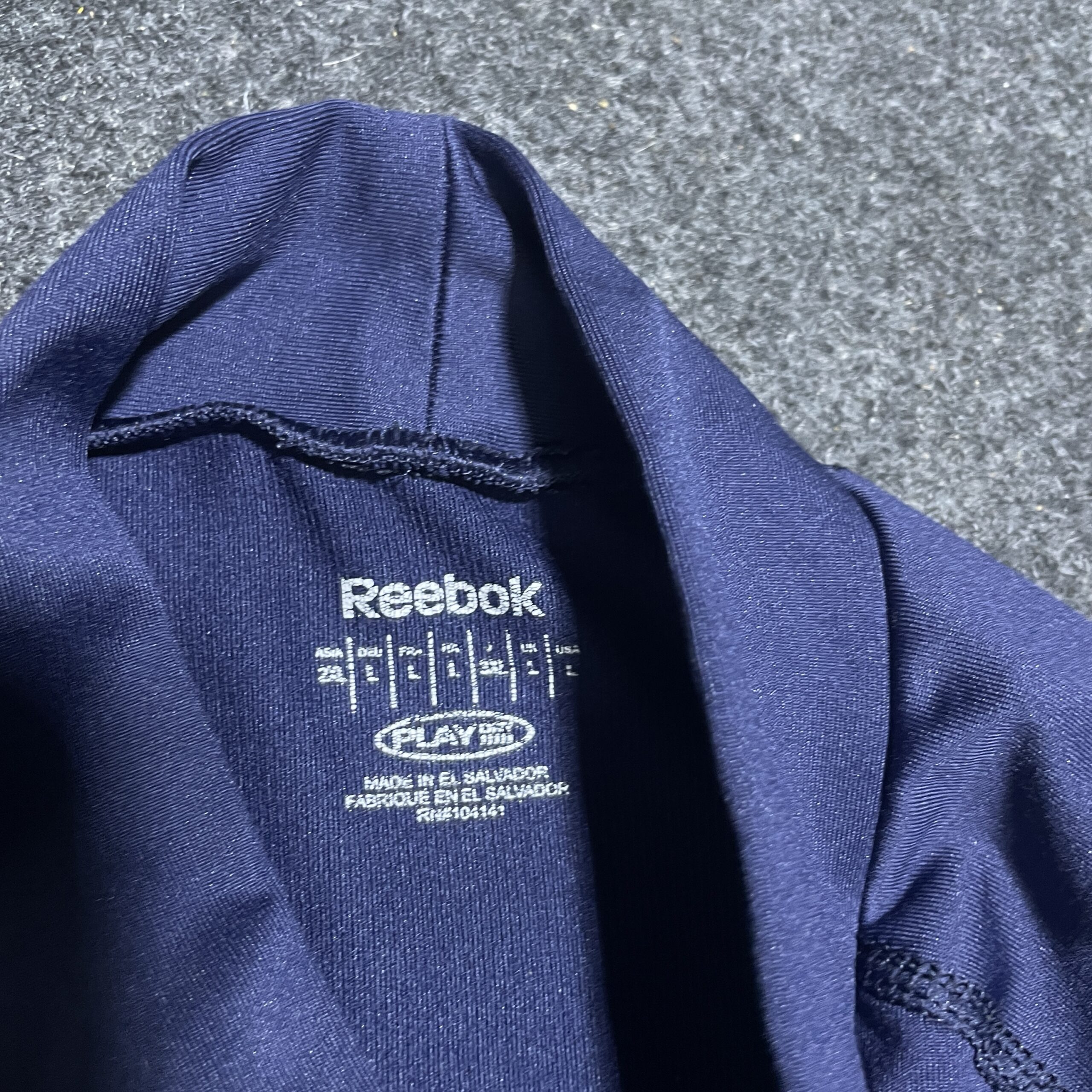 Reebok Play Dry Original high Neck Compression Navy Blue M | Next To New